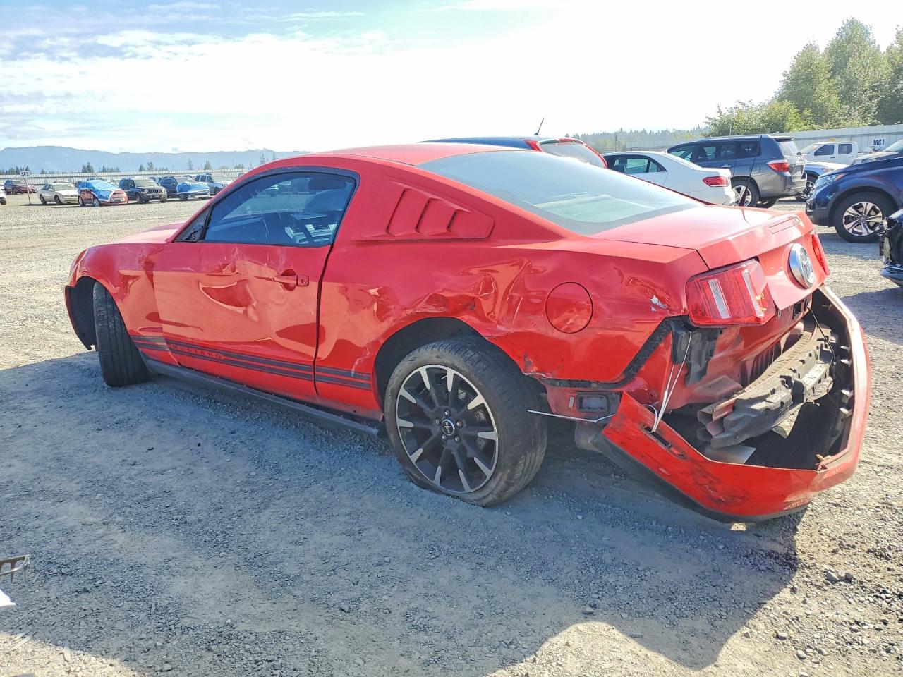 2012 Ford Mustang Red vin: 1ZVBP8AM7C5205310