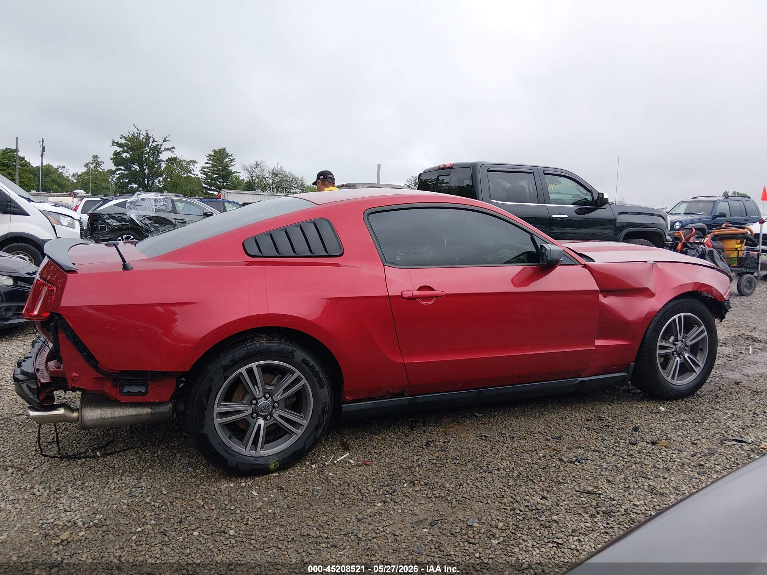 2012 Ford Mustang V6 Premium Red vin: 1ZVBP8AM7C5208790
