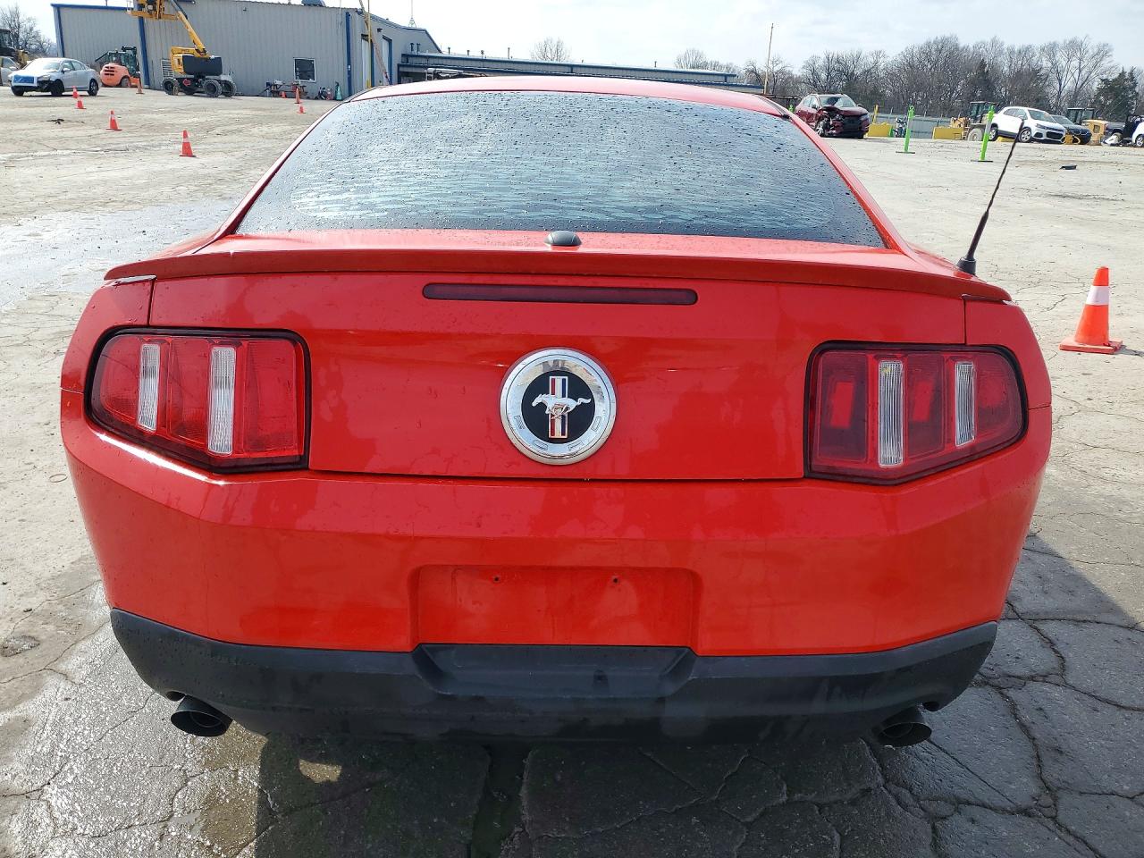2012 Ford Mustang Red vin: 1ZVBP8AM7C5235424