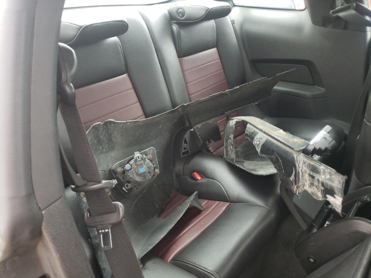 2012 Ford Mustang Черный vin: 1ZVBP8AM7C5243104