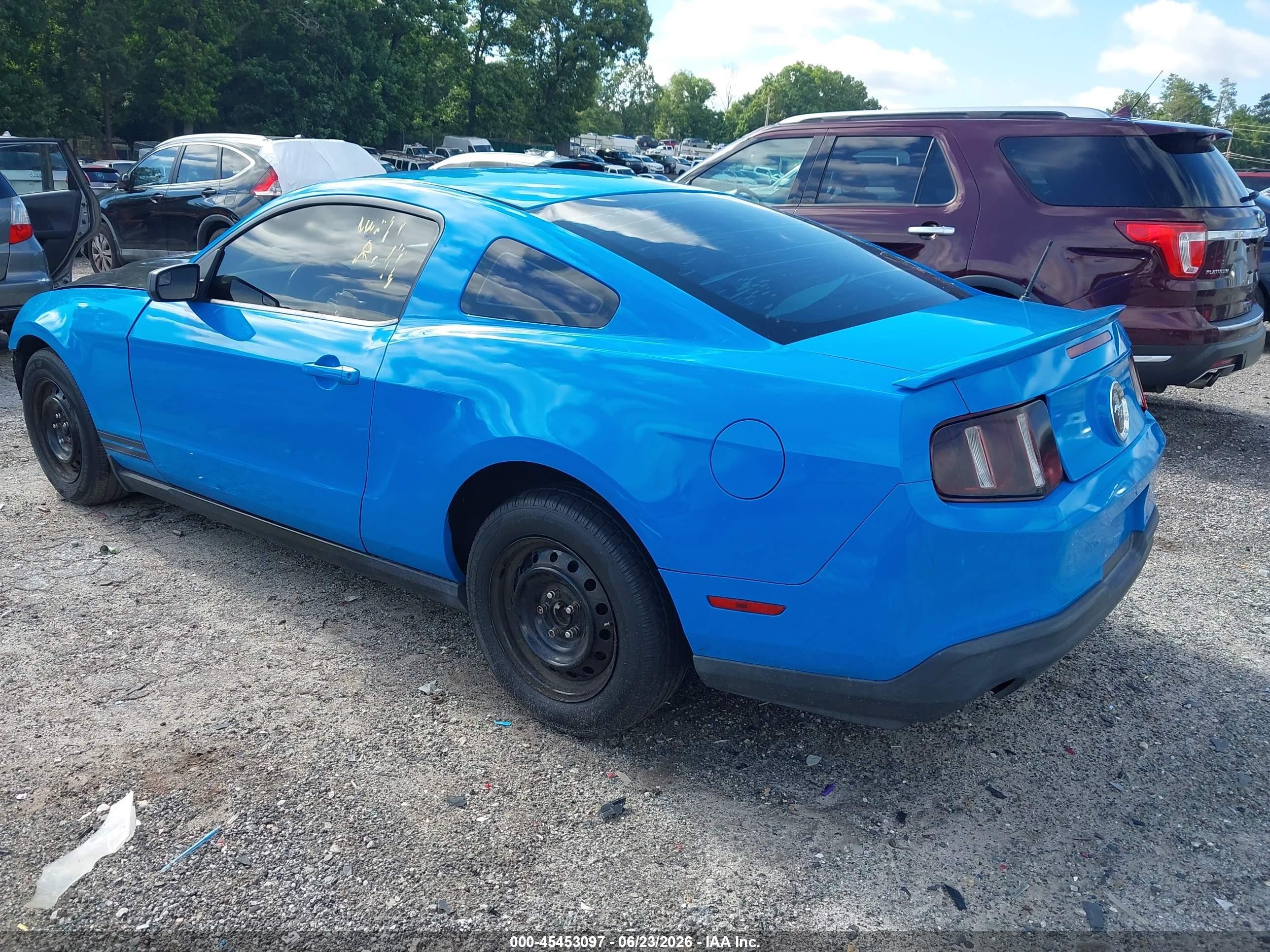 2012 Ford Mustang V6/v6 Premium Blue vin: 1ZVBP8AM7C5266317