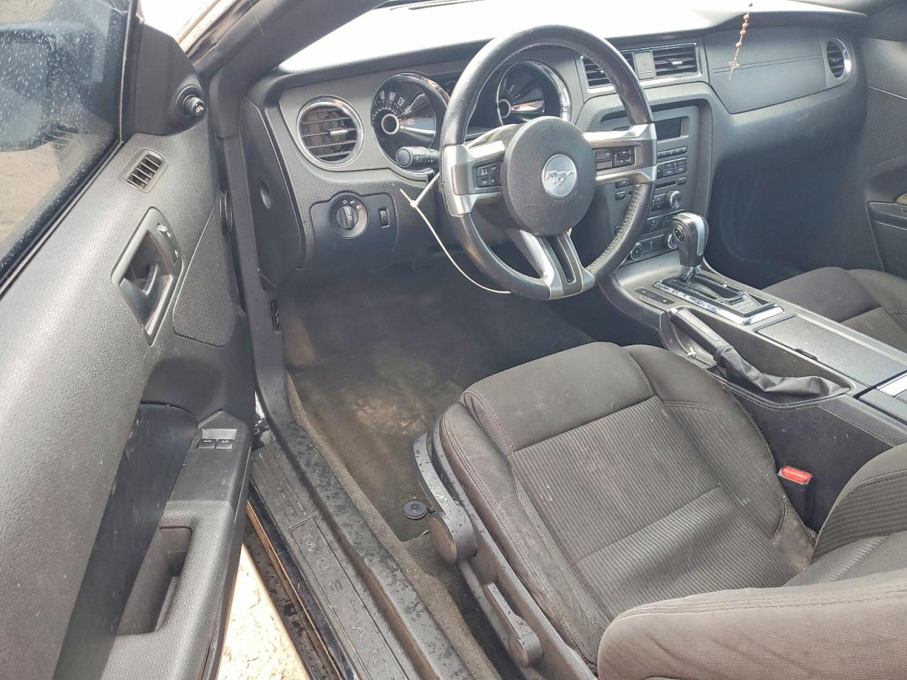 2013 Ford Mustang Black vin: 1ZVBP8AM7D5207804