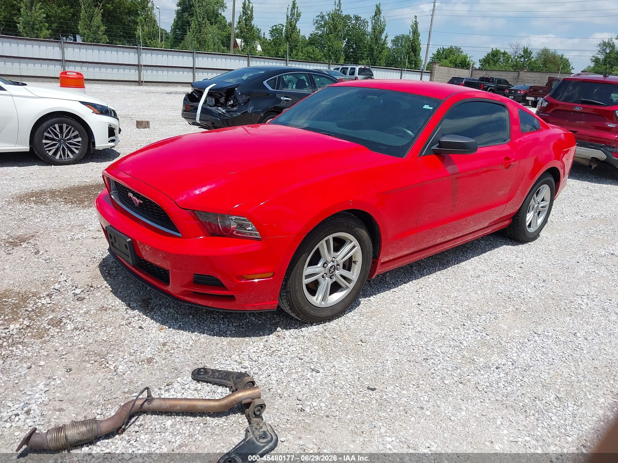 2013 Ford Mustang V6/v6 Premium Red vin: 1ZVBP8AM7D5241869