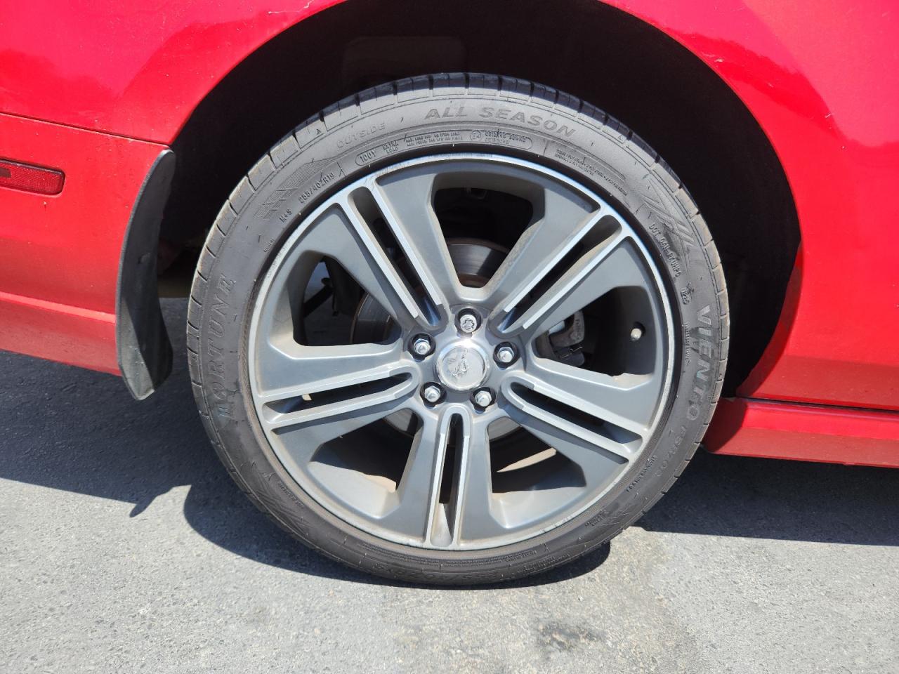 2013 Ford Mustang Red vin: 1ZVBP8AM7D5262558 Damage: Right Rear Wheel, Curb Rash, 1 To 2 Inches