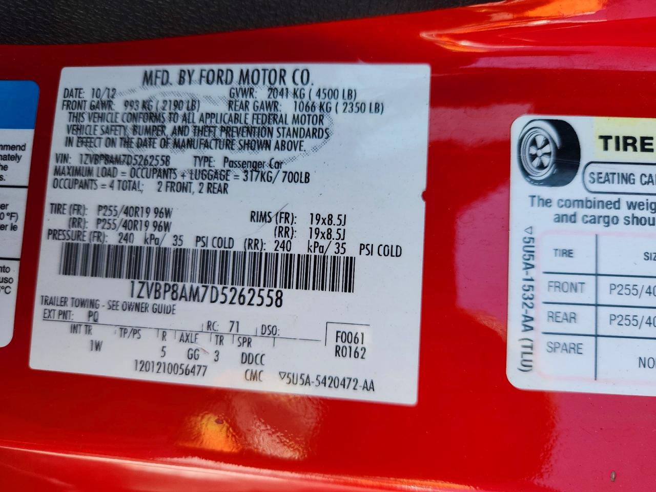 2013 Ford Mustang Red vin: 1ZVBP8AM7D5262558