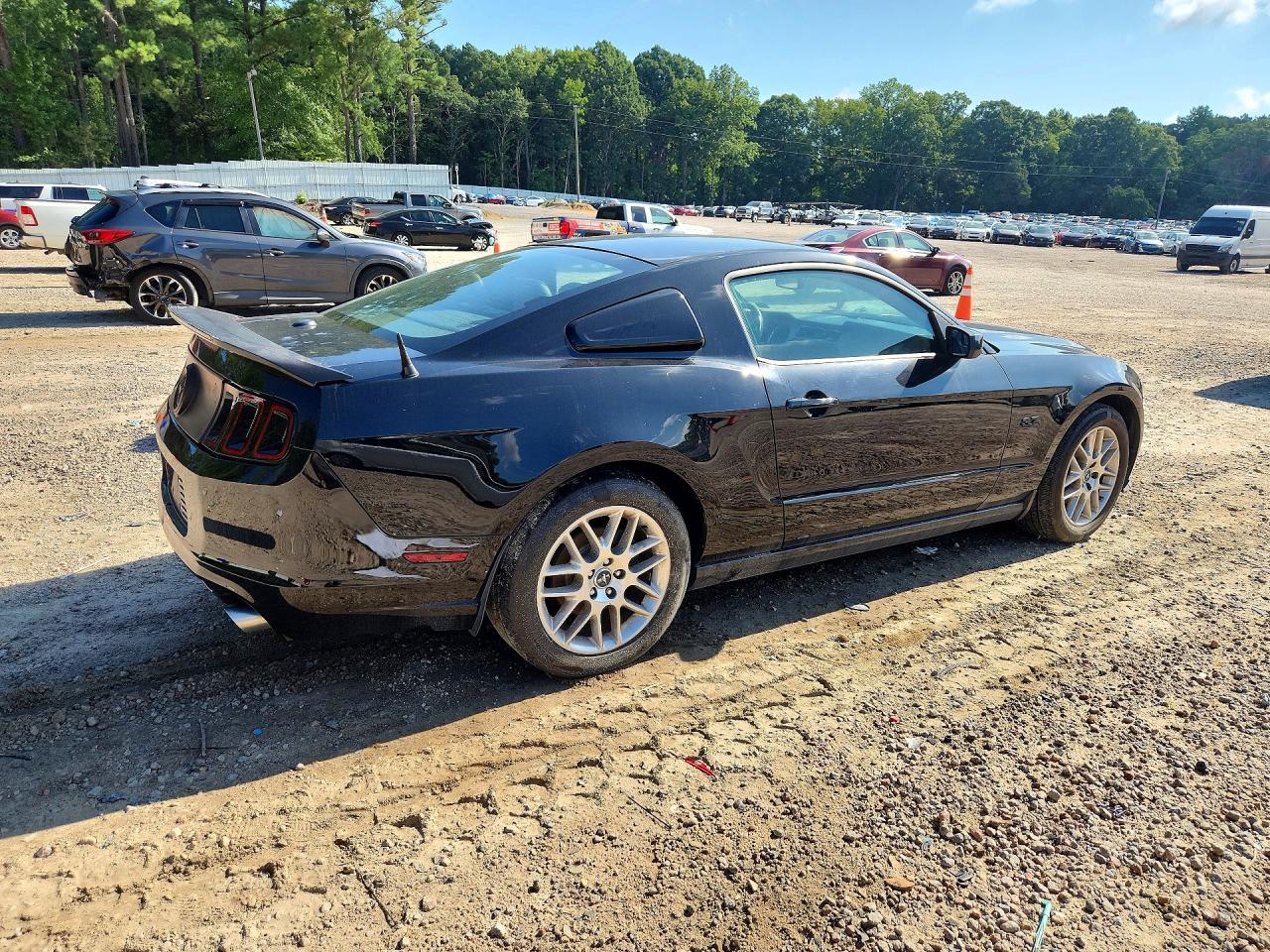 2014 Ford Mustang Черный vin: 1ZVBP8AM7E5214172