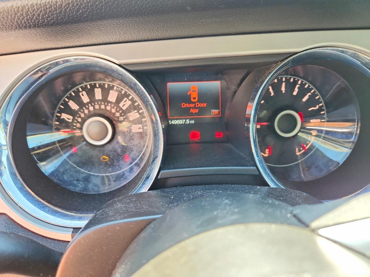 2014 Ford Mustang Черный vin: 1ZVBP8AM7E5214172