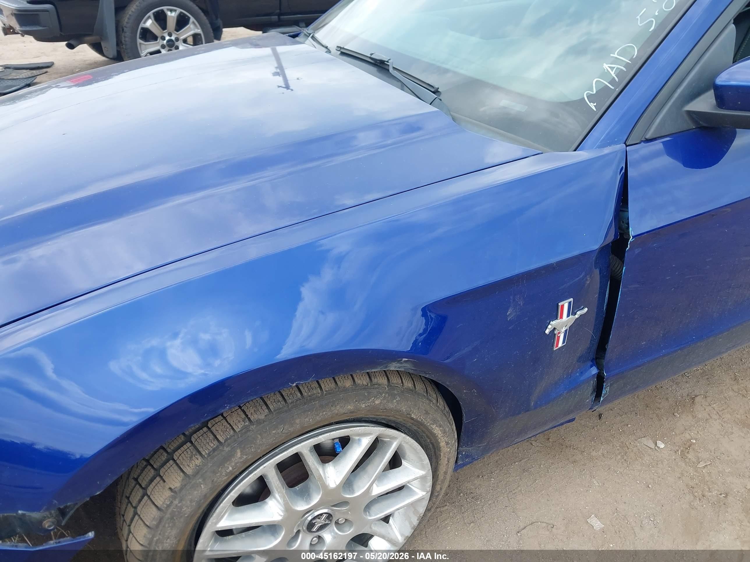 2014 Ford Mustang V6 Premium Blue vin: 1ZVBP8AM7E5246314