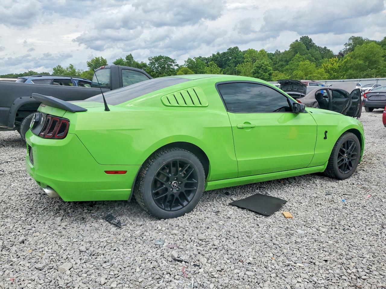 2014 Ford Mustang Green vin: 1ZVBP8AM7E5255367