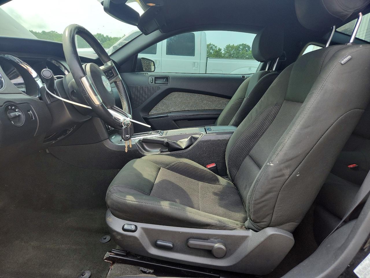 2014 Ford Mustang Black vin: 1ZVBP8AM7E5266112