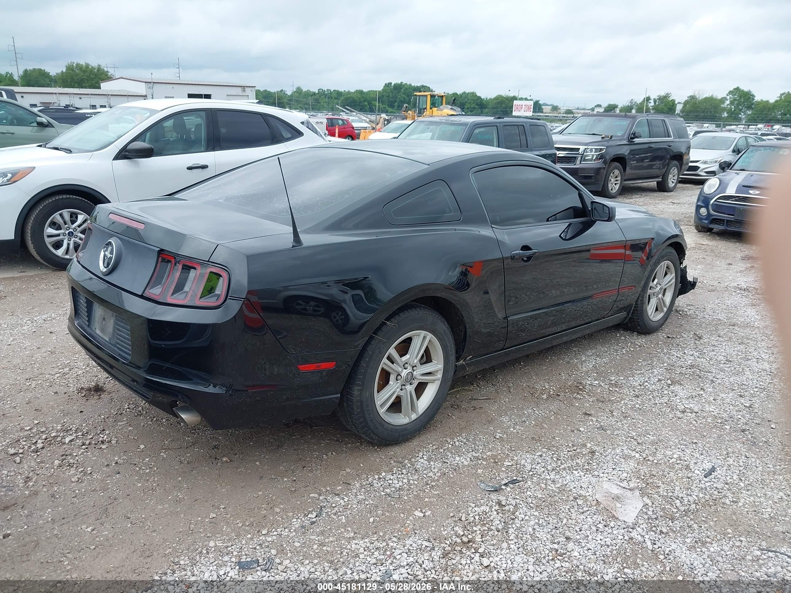 2014 Ford Mustang V6 Black vin: 1ZVBP8AM7E5281001