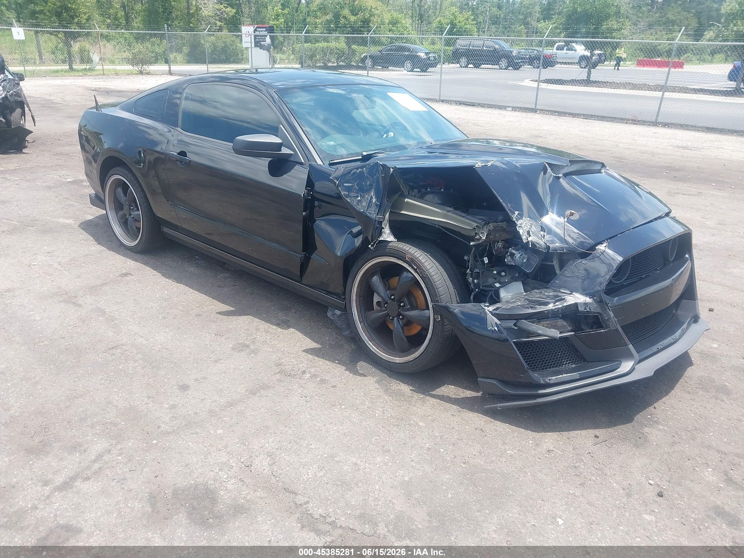 2014 Ford Mustang   Black vin: 1ZVBP8AM7E5290149