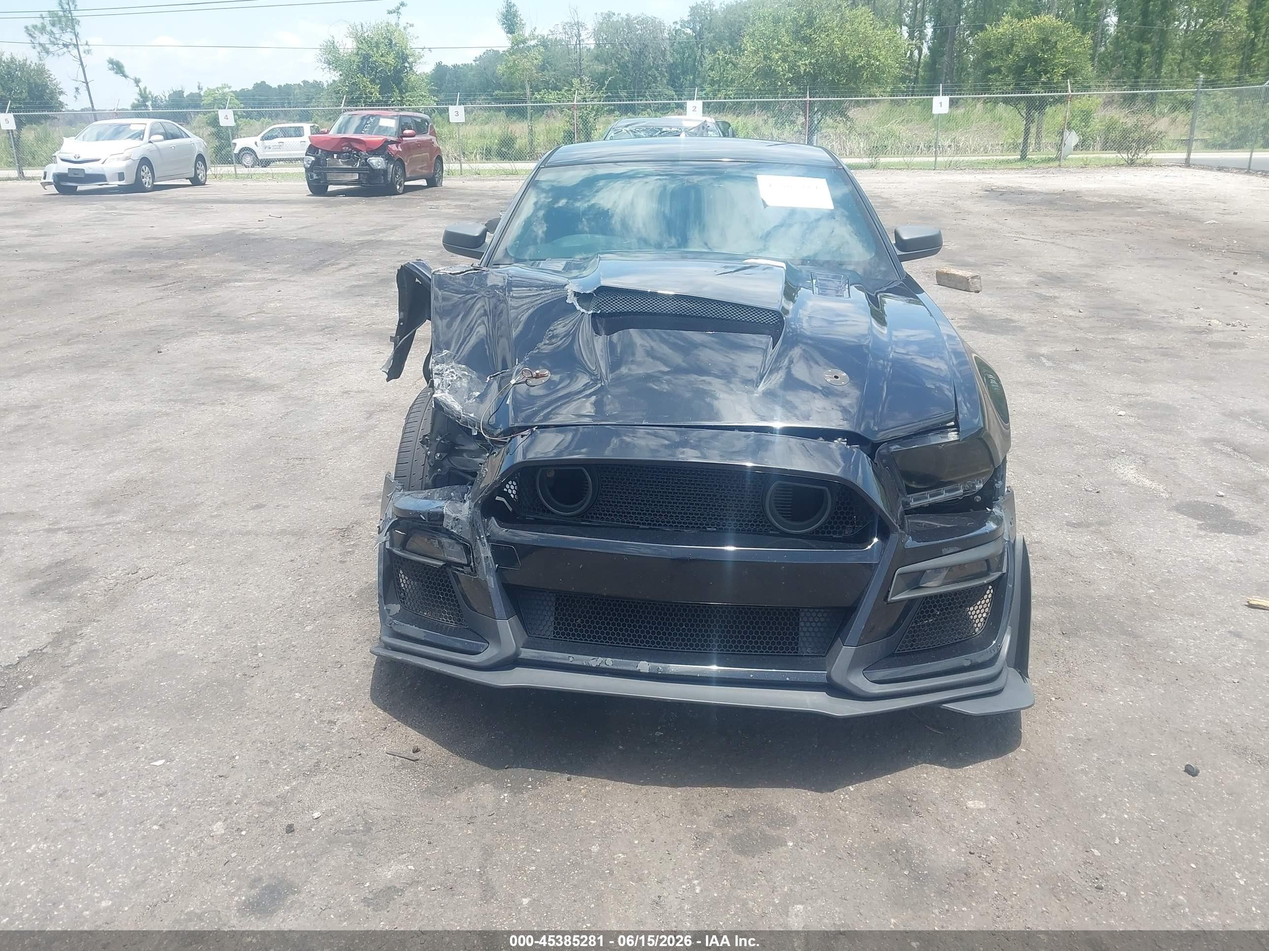 2014 Ford Mustang   Black vin: 1ZVBP8AM7E5290149
