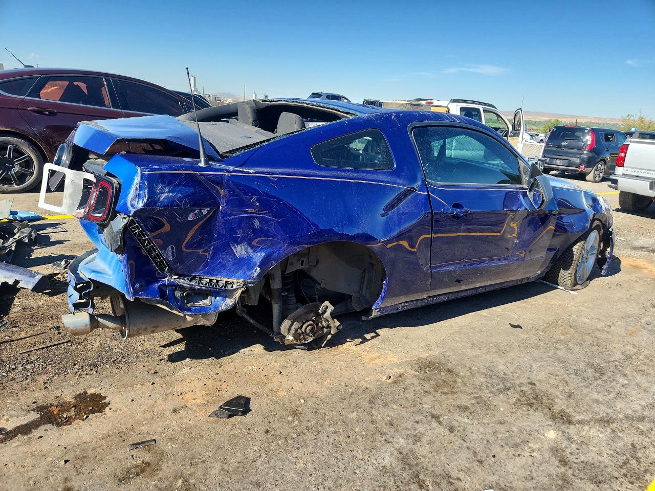 2014 Ford Mustang Blue vin: 1ZVBP8AM7E5294671