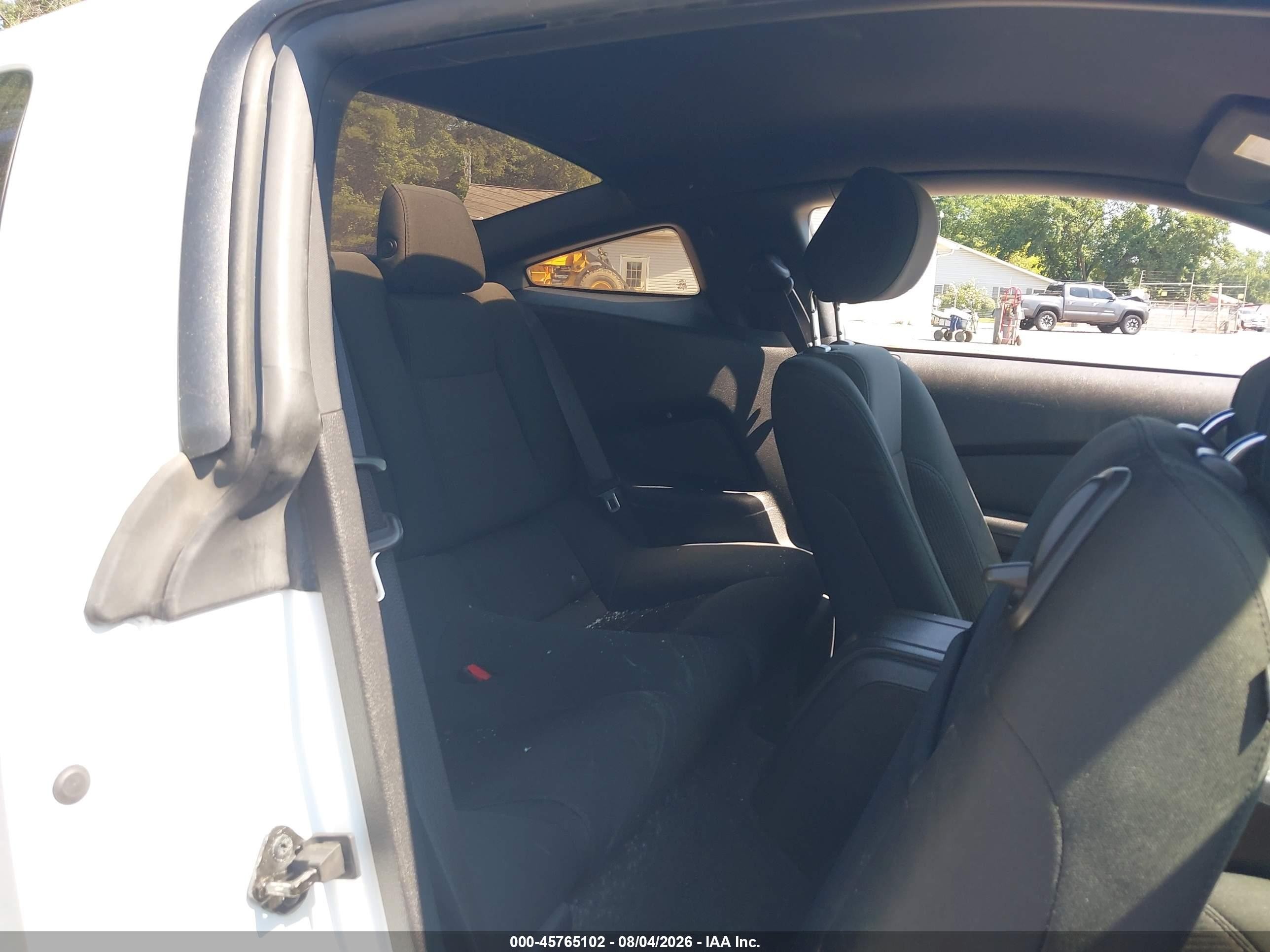 2014 Ford Mustang V6 Белый vin: 1ZVBP8AM7E5302154