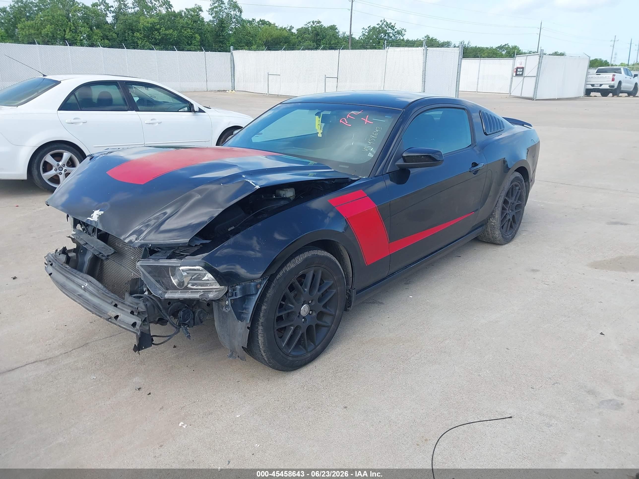2014 Ford Mustang V6 Black vin: 1ZVBP8AM7E5303949