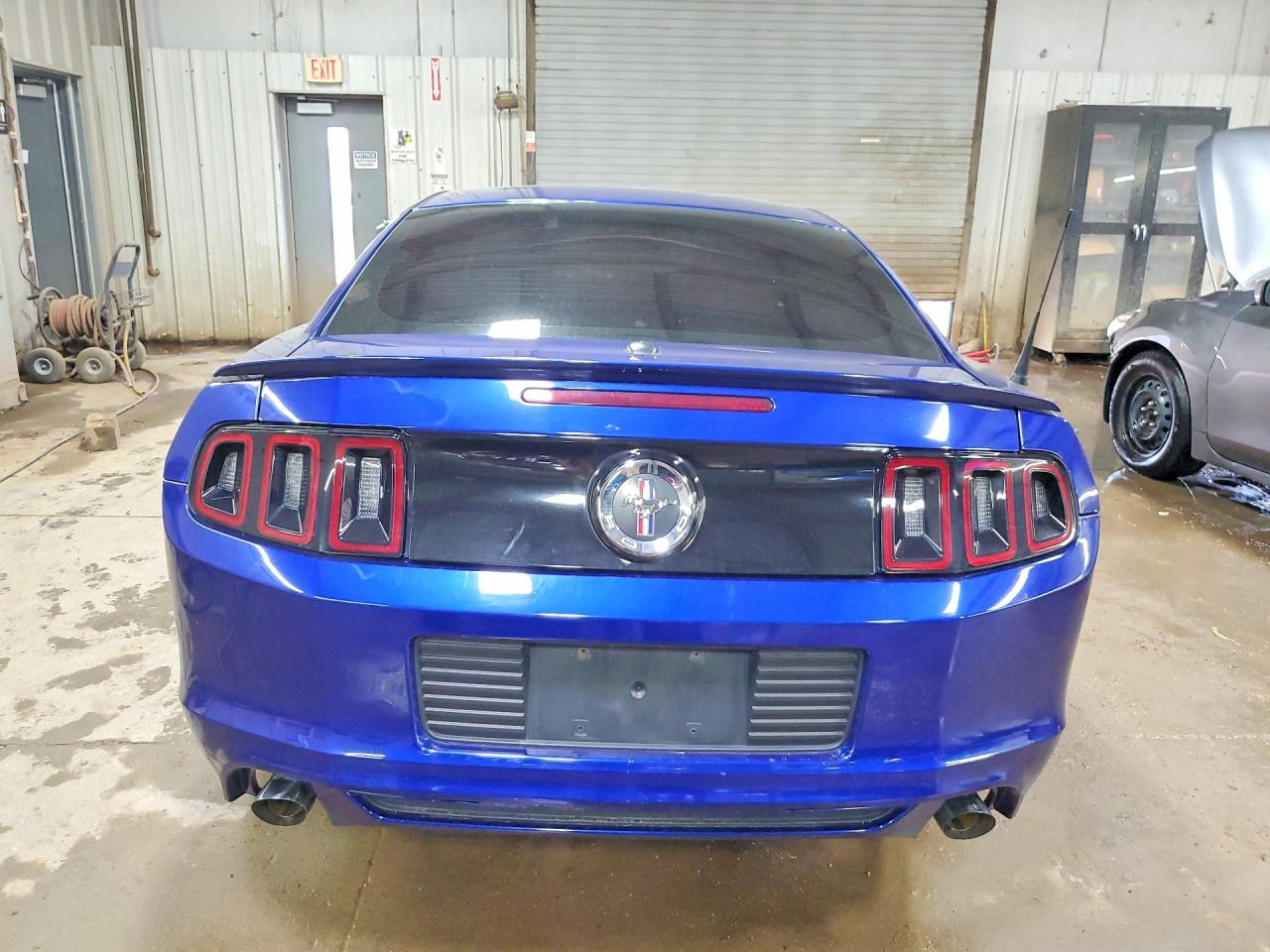 2014 Ford Mustang Blue vin: 1ZVBP8AM7E5333131
