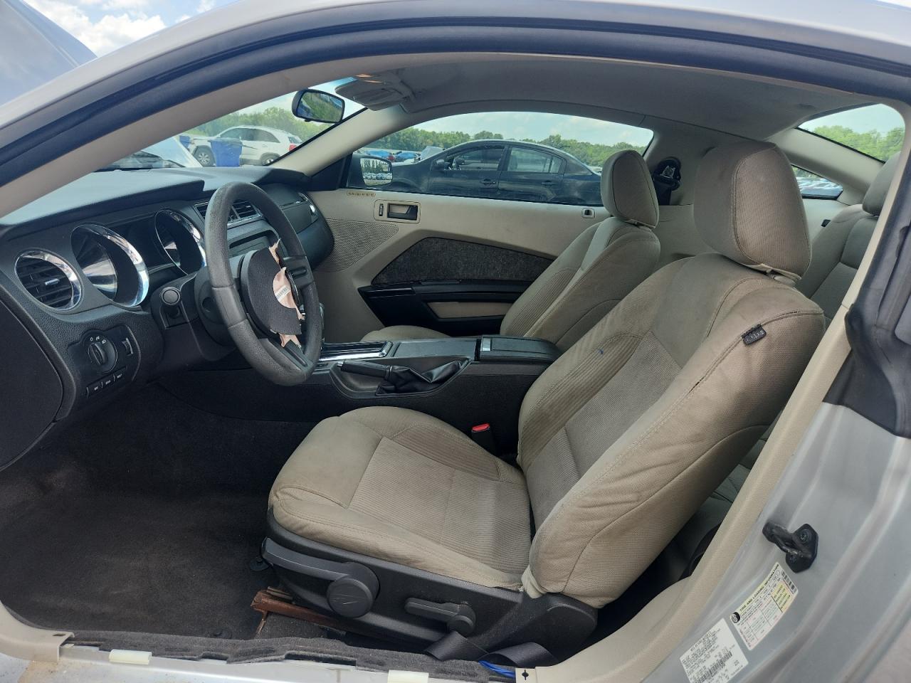 2011 Ford Mustang Silver vin: 1ZVBP8AM8B5103898