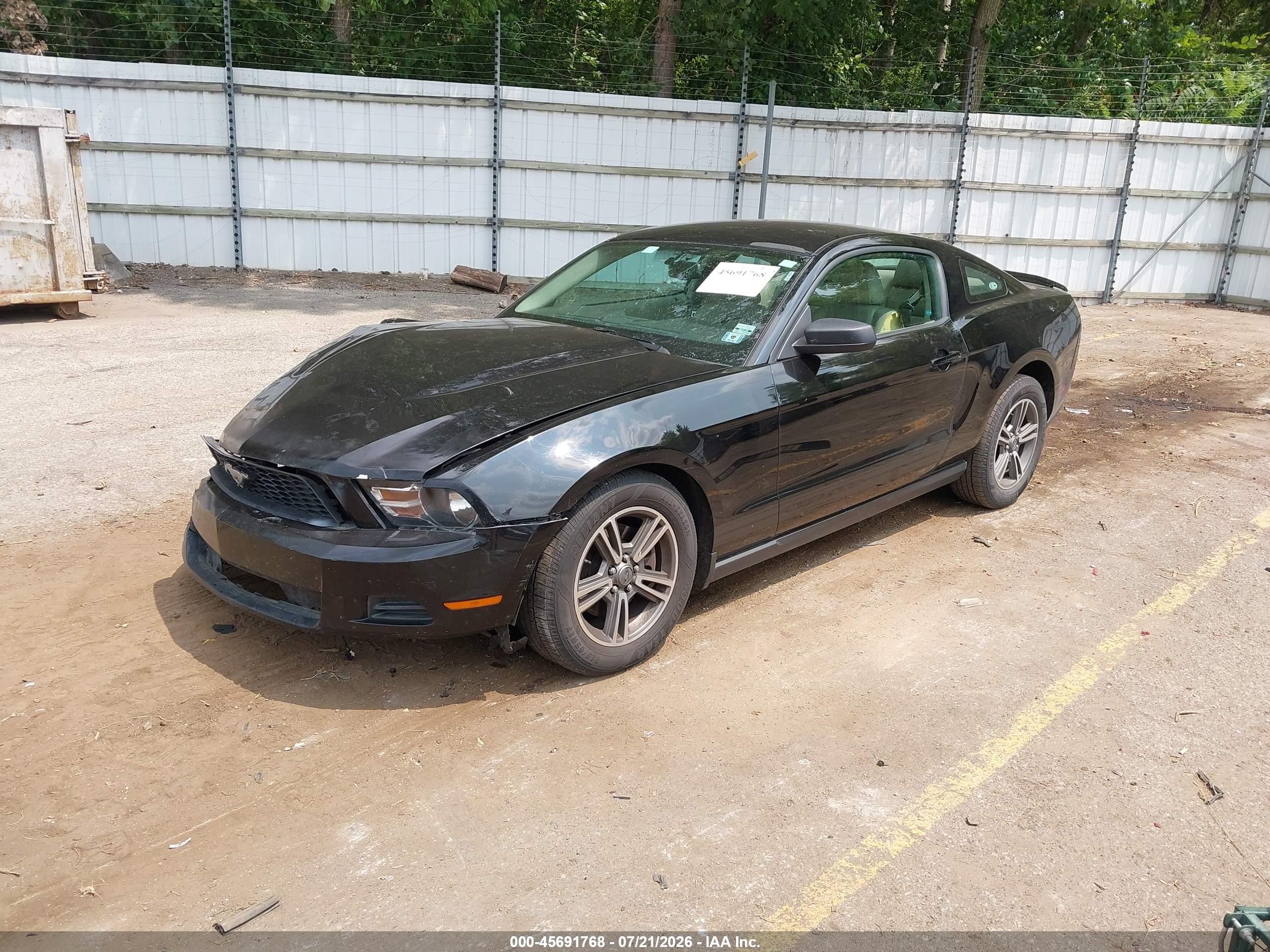 2011 Ford Mustang V6 Premium Black vin: 1ZVBP8AM8B5143673