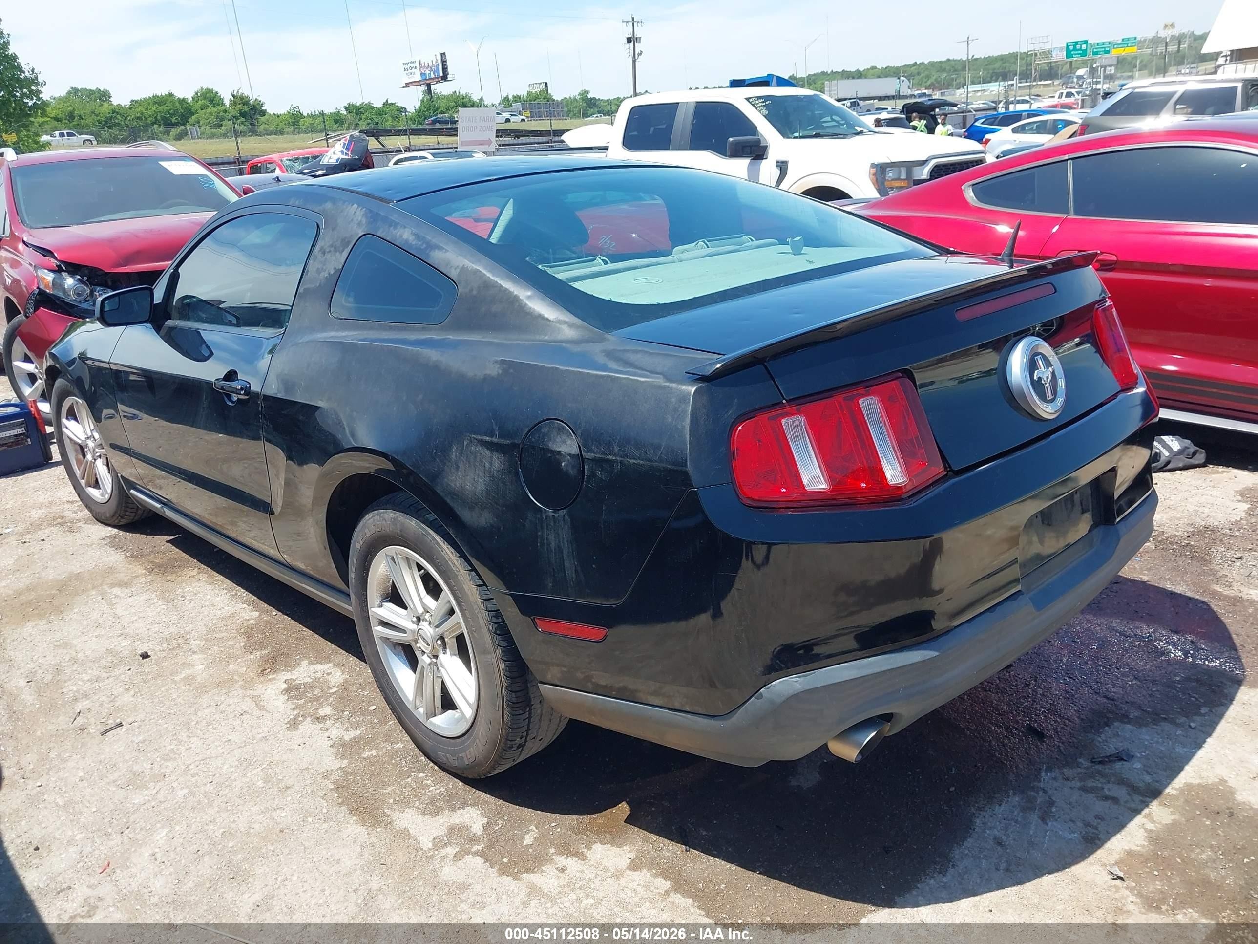 2011 Ford Mustang V6 Black vin: 1ZVBP8AM8B5153541
