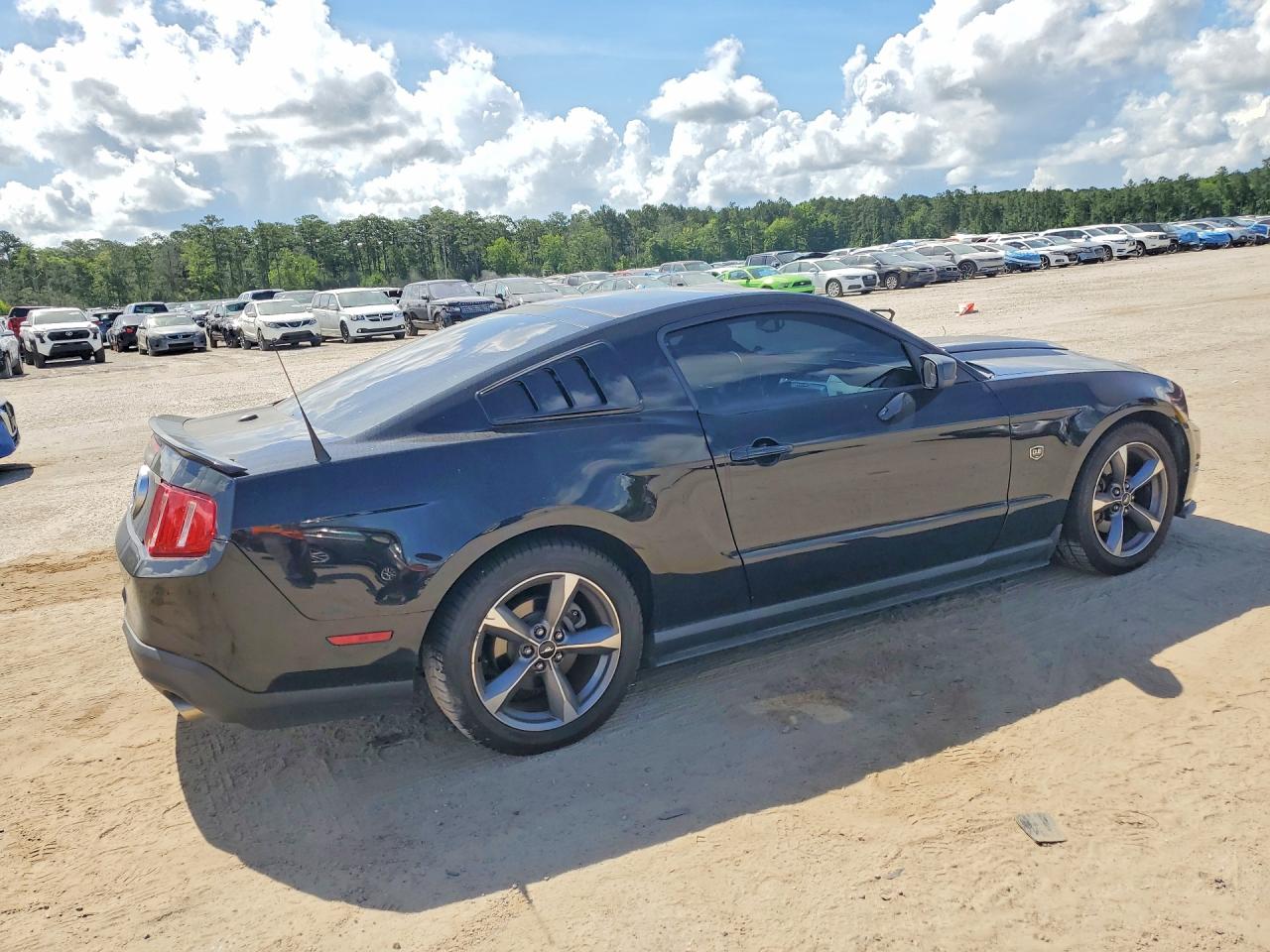 2011 Ford Mustang Черный vin: 1ZVBP8AM8B5167987