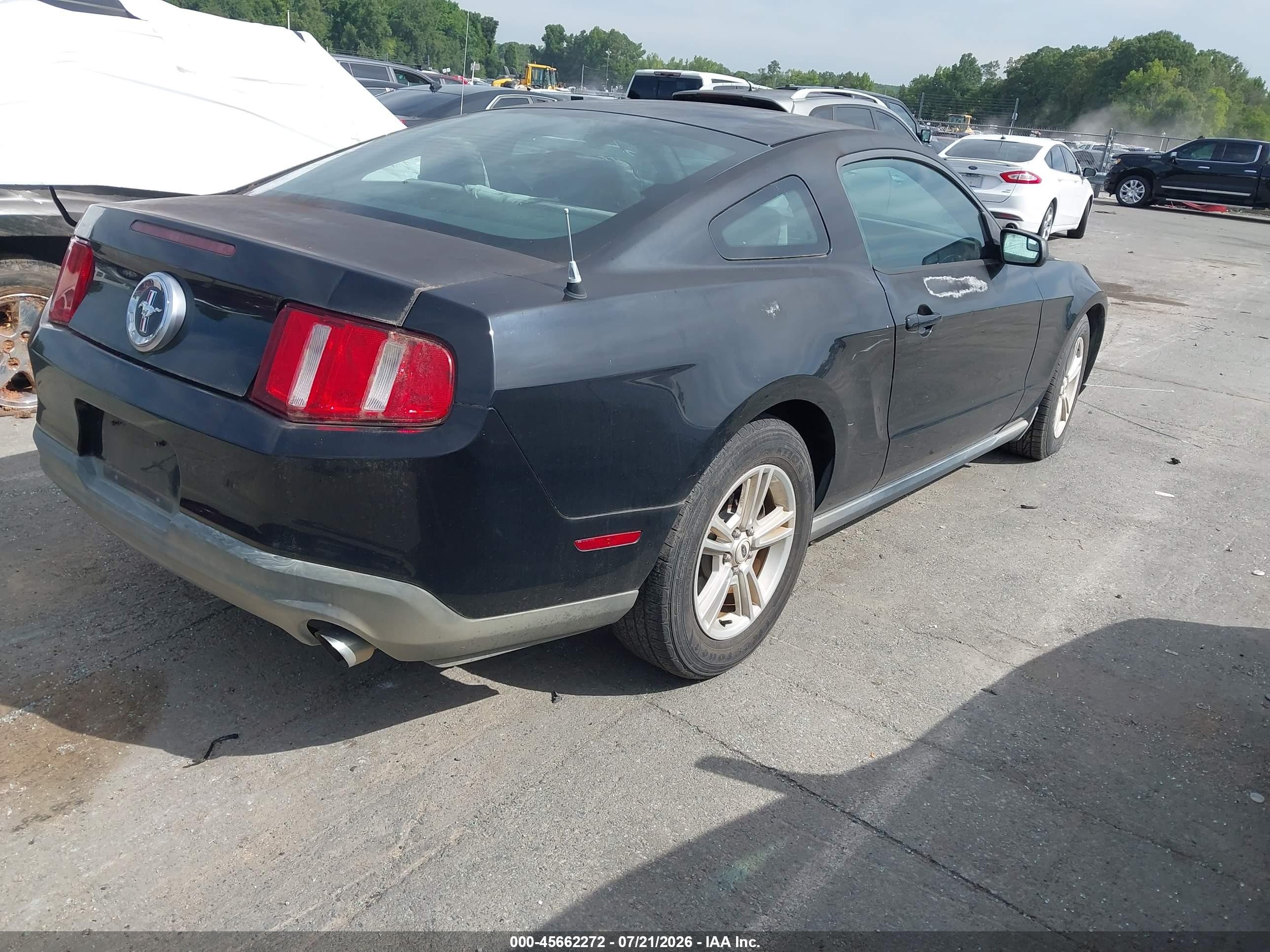 2012 Ford Mustang V6 Black vin: 1ZVBP8AM8C5212427
