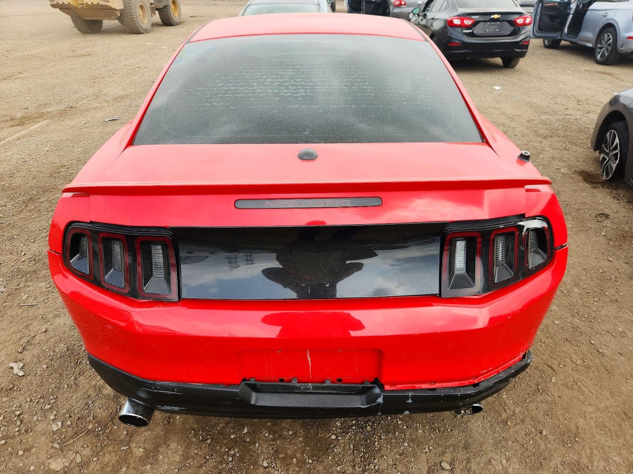 2012 Ford Mustang Red vin: 1ZVBP8AM8C5220866