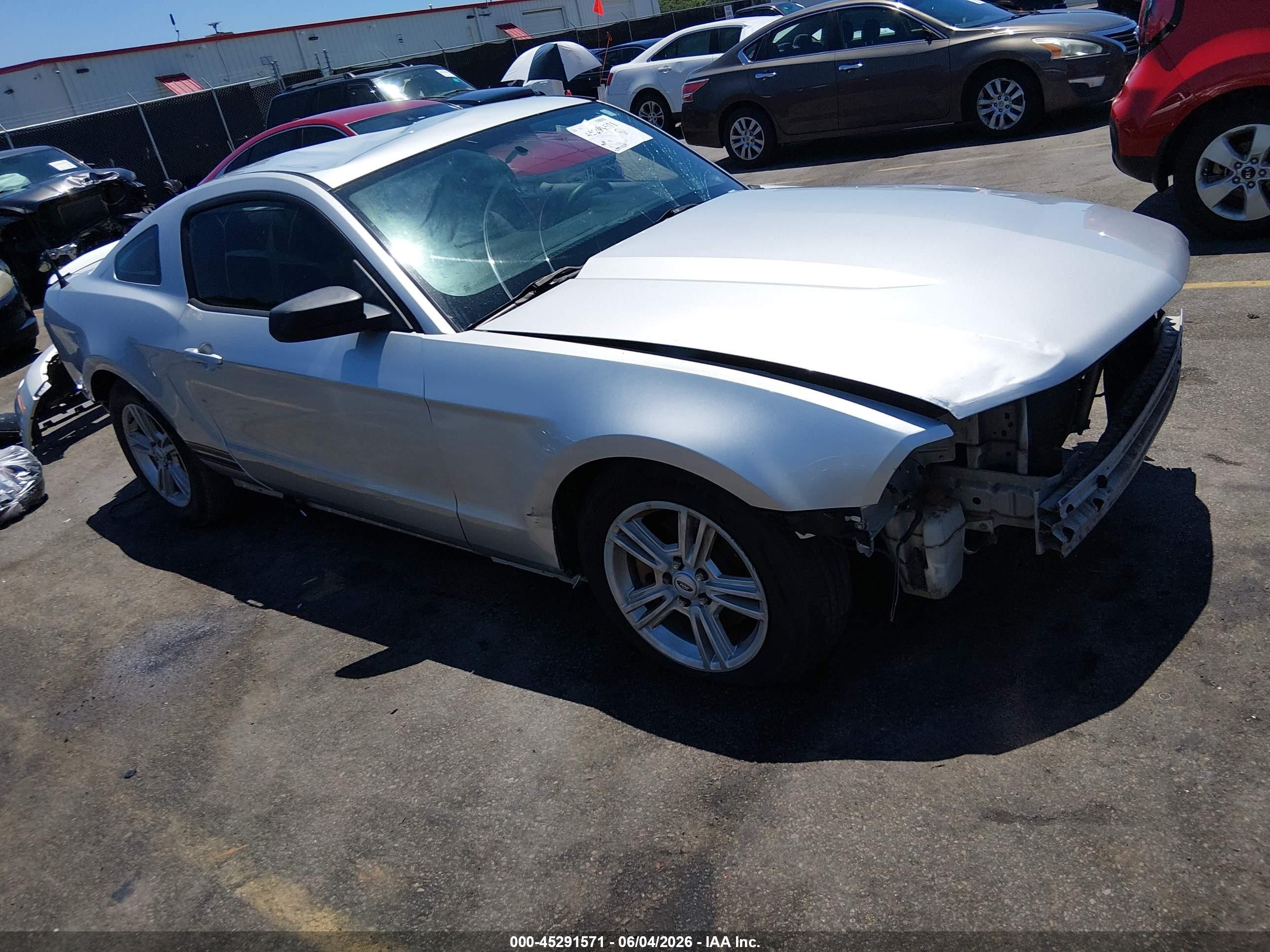 2012 Ford Mustang V6 Gray vin: 1ZVBP8AM8C5258324
