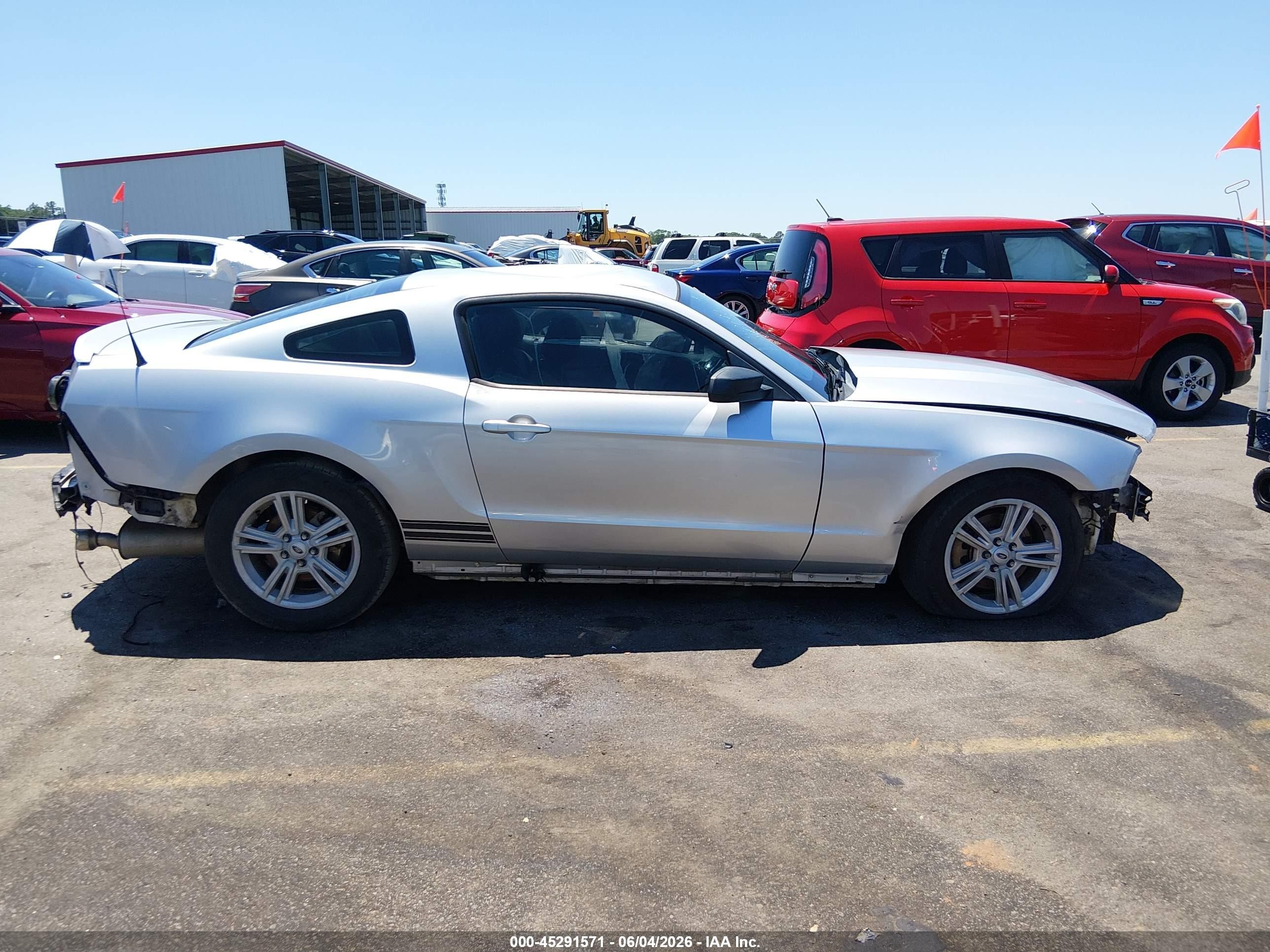 2012 Ford Mustang V6 Gray vin: 1ZVBP8AM8C5258324