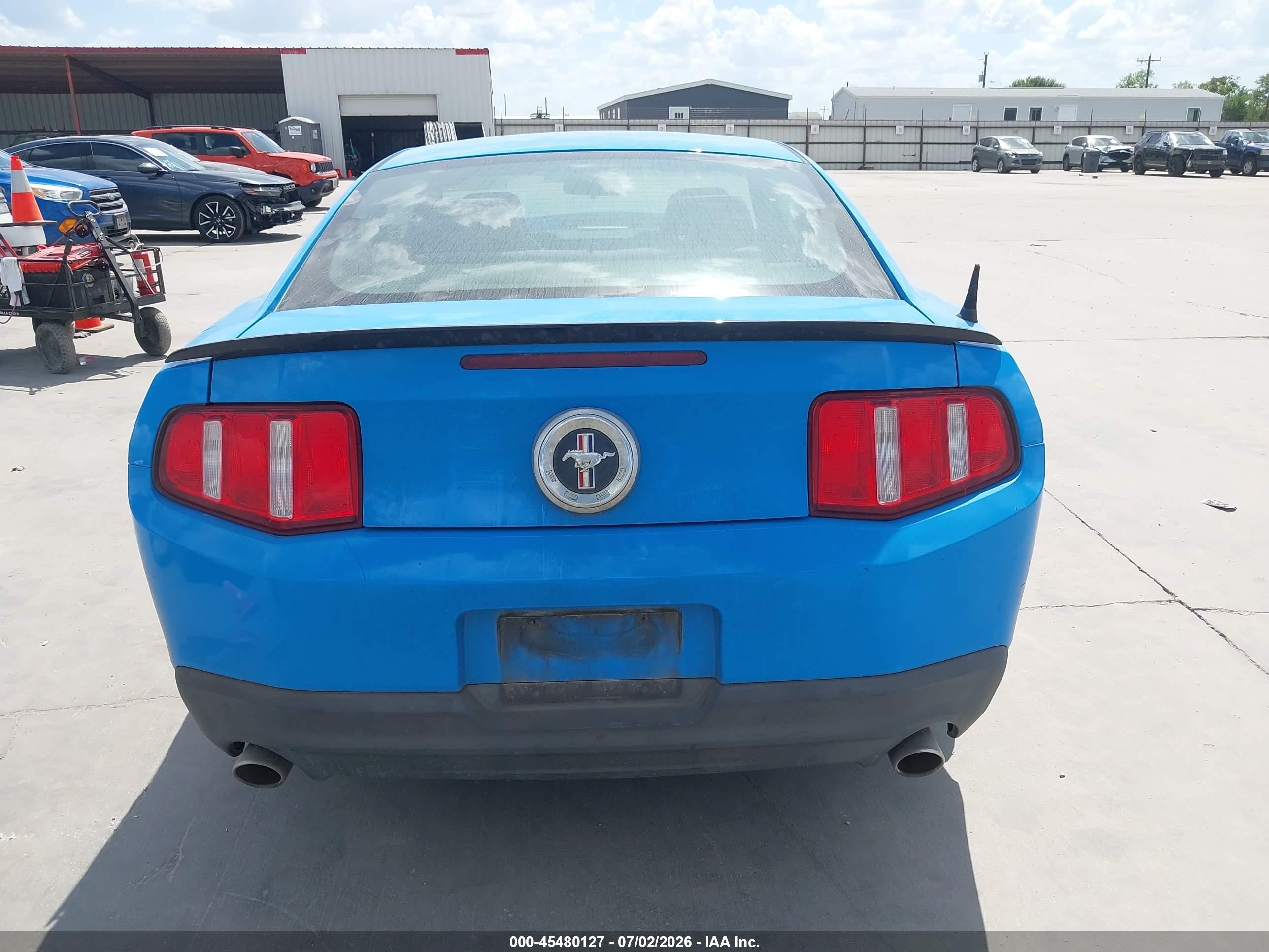 2012 Ford Mustang V6/v6 Premium Blue vin: 1ZVBP8AM8C5268769