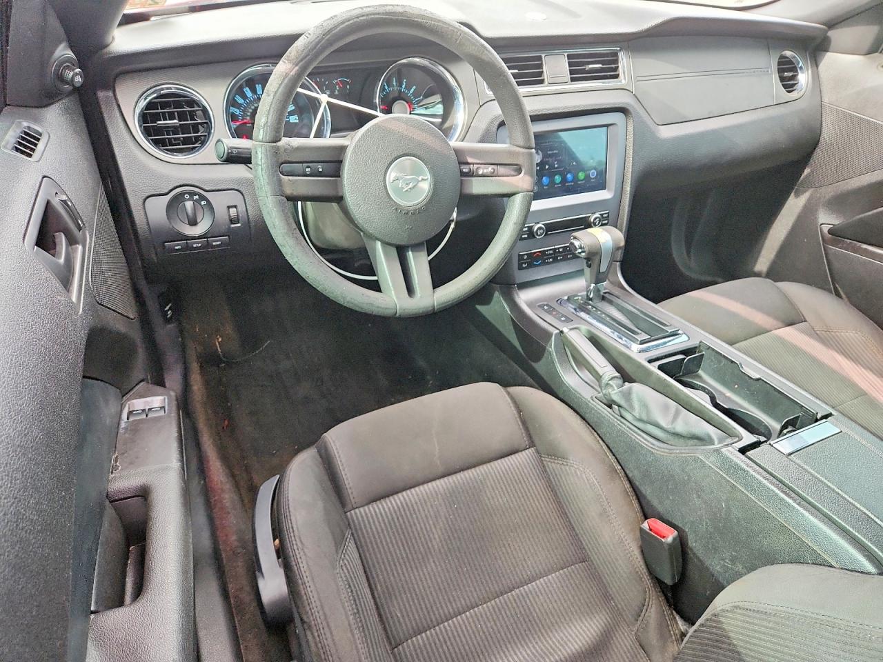 2012 Ford Mustang Красный vin: 1ZVBP8AM8C5269047