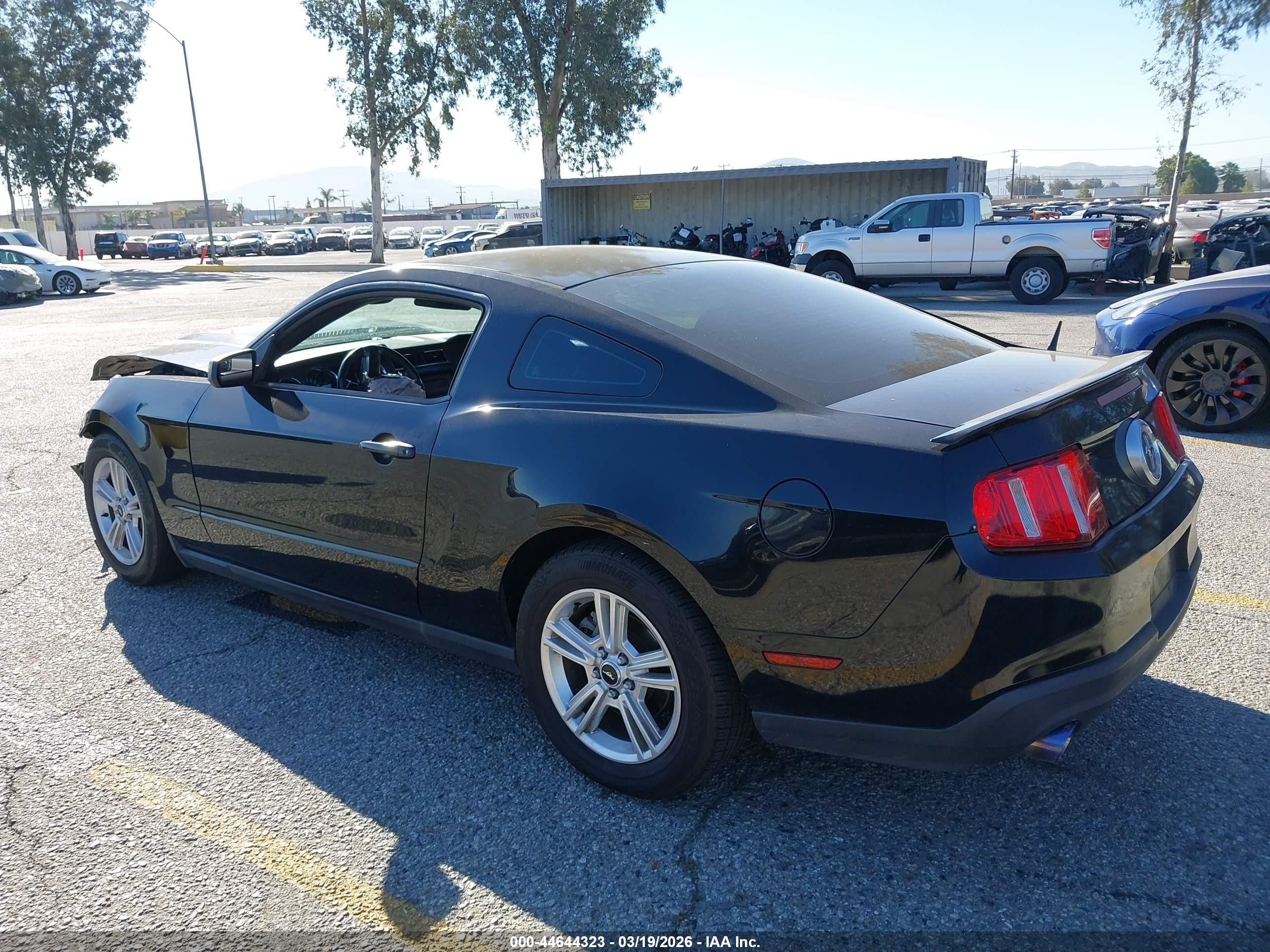 2012 Ford Mustang V6 Black vin: 1ZVBP8AM8C5287466