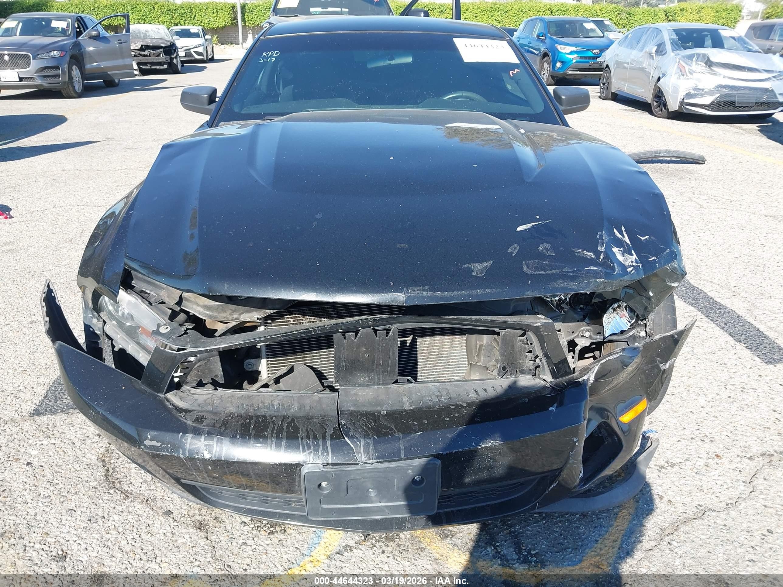 2012 Ford Mustang V6 Black vin: 1ZVBP8AM8C5287466