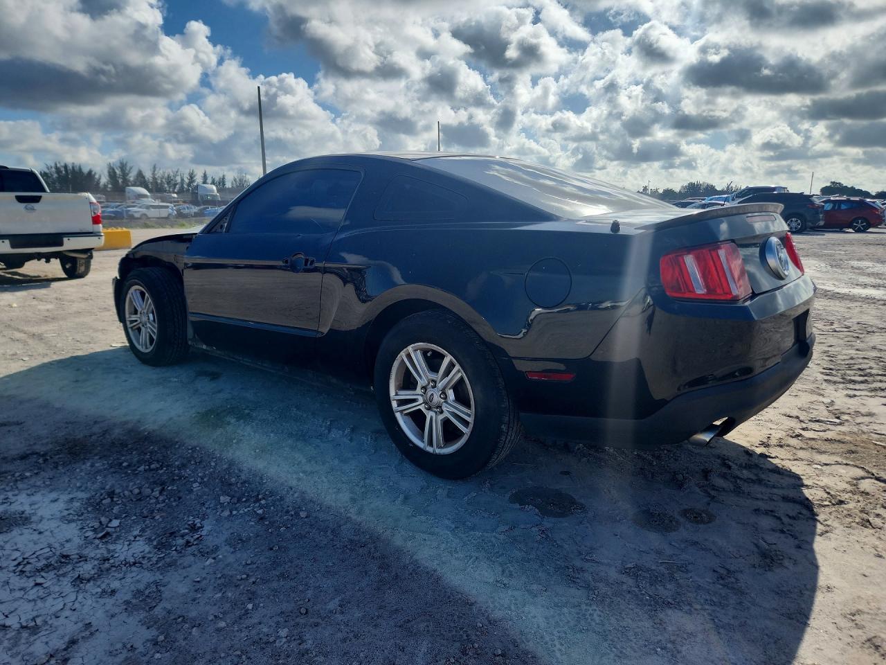 2012 Ford Mustang Black vin: 1ZVBP8AM8C5287998