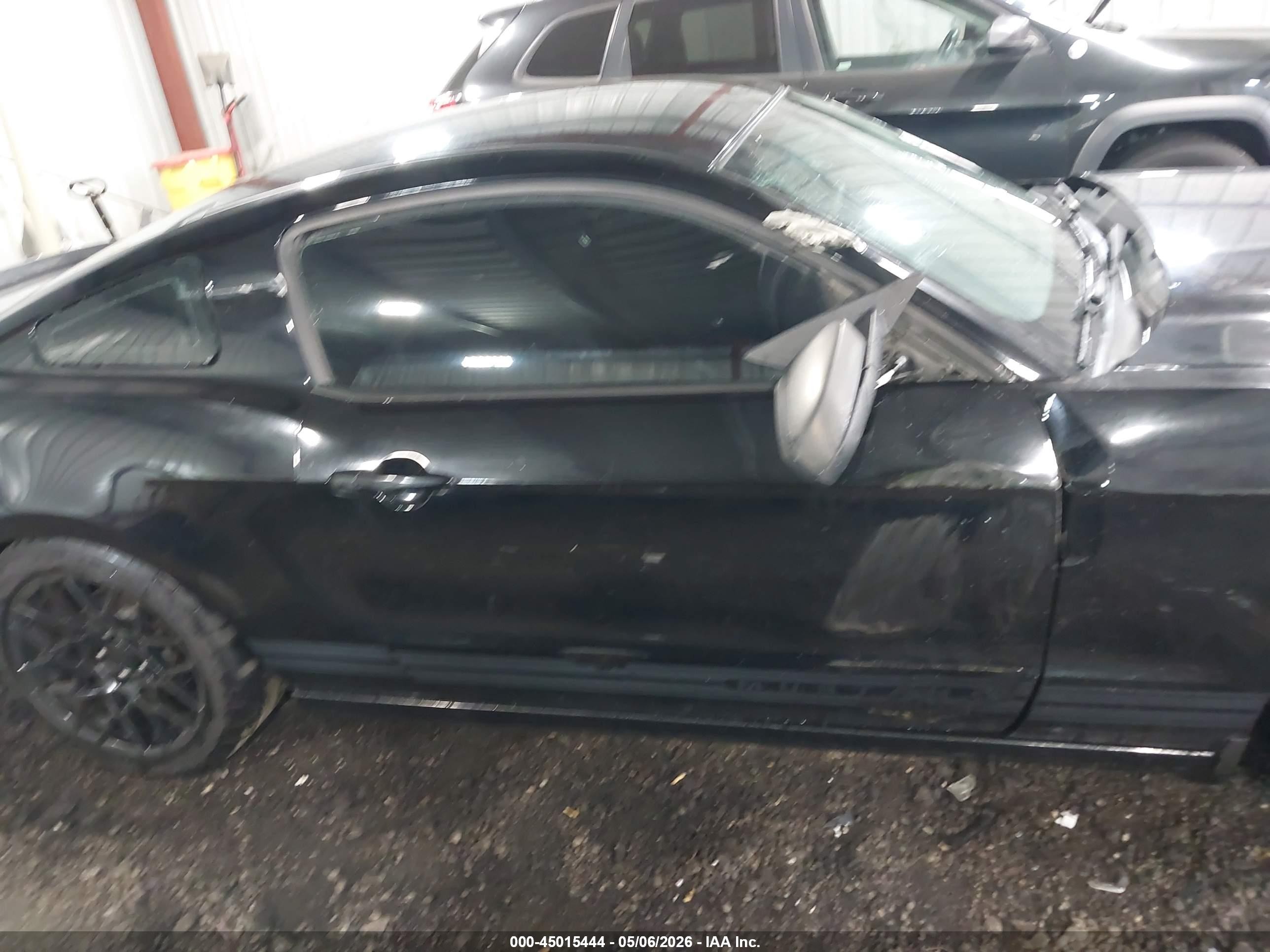 2013 Ford Mustang V6 Black vin: 1ZVBP8AM8D5205849