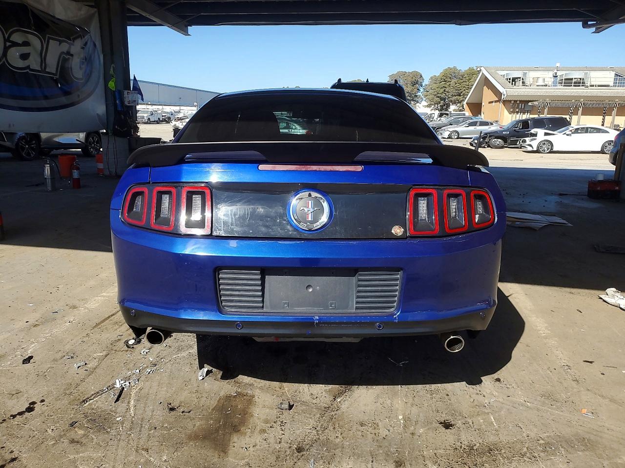 2013 Ford Mustang Синий vin: 1ZVBP8AM8D5235496