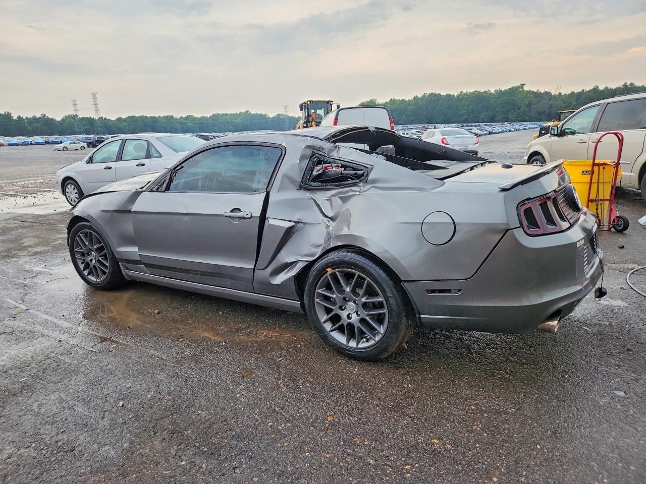 2013 Ford Mustang Gray vin: 1ZVBP8AM8D5244344