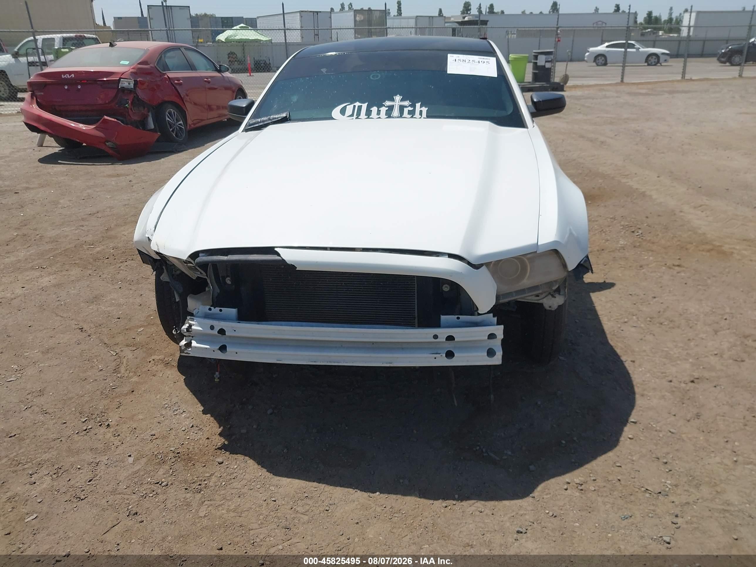 2013 Ford Mustang V6 White vin: 1ZVBP8AM8D5246563