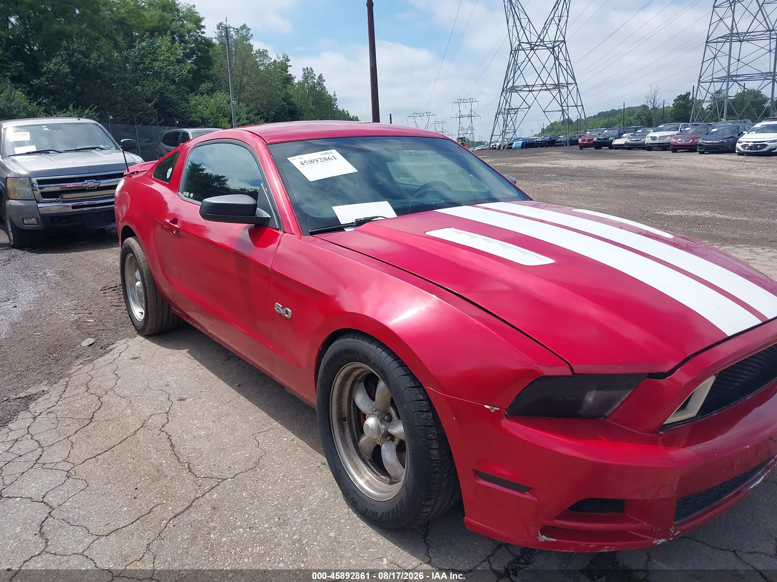 2013 Ford Mustang V6 Red vin: 1ZVBP8AM8D5269406