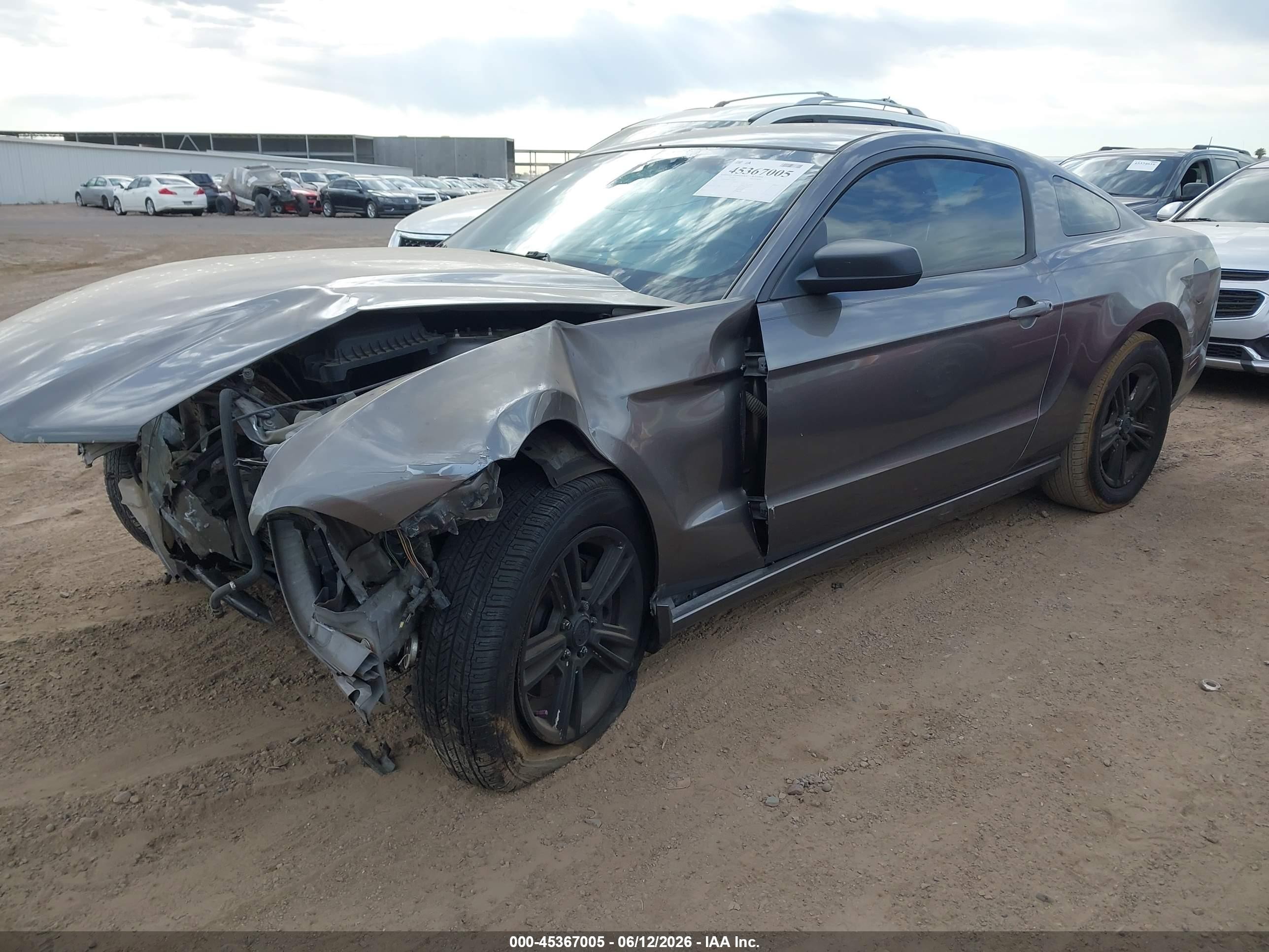 2014 Ford Mustang V6 Gray vin: 1ZVBP8AM8E5257385