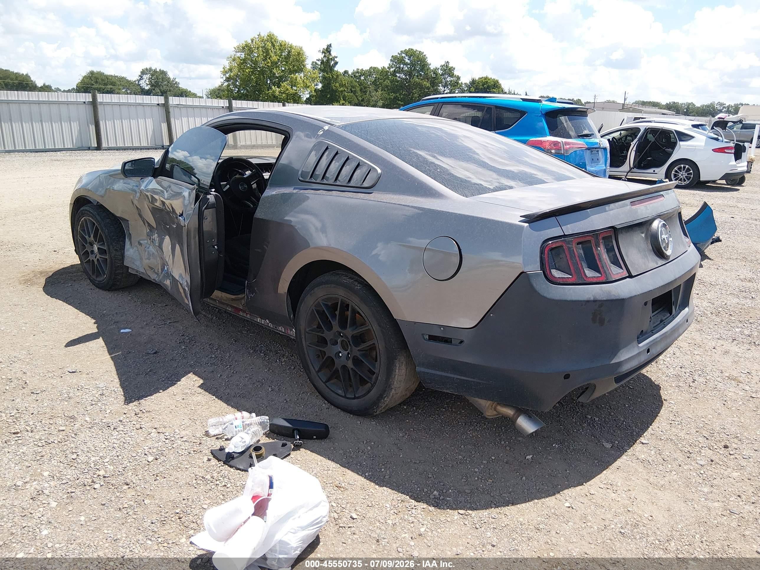 2014 Ford Mustang V6/v6 Premium Gray vin: 1ZVBP8AM8E5288345