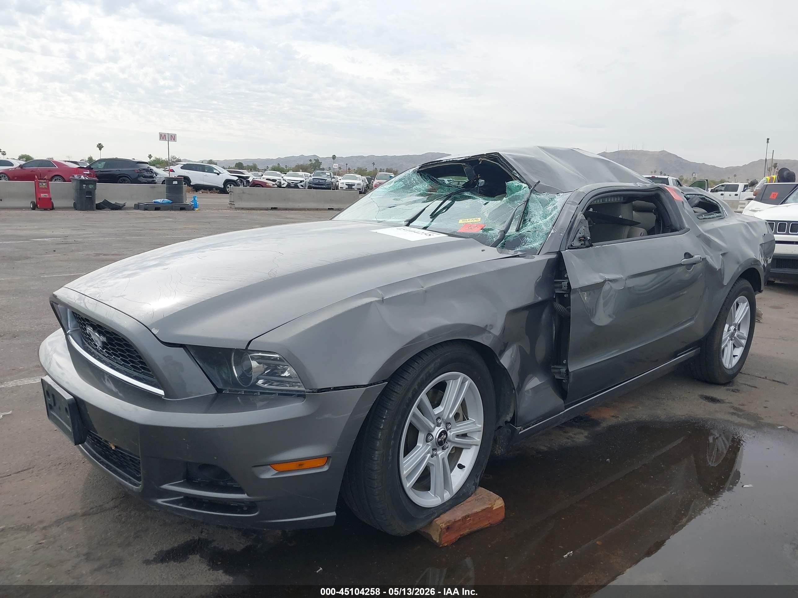 2014 Ford Mustang V6 Gray vin: 1ZVBP8AM8E5291584