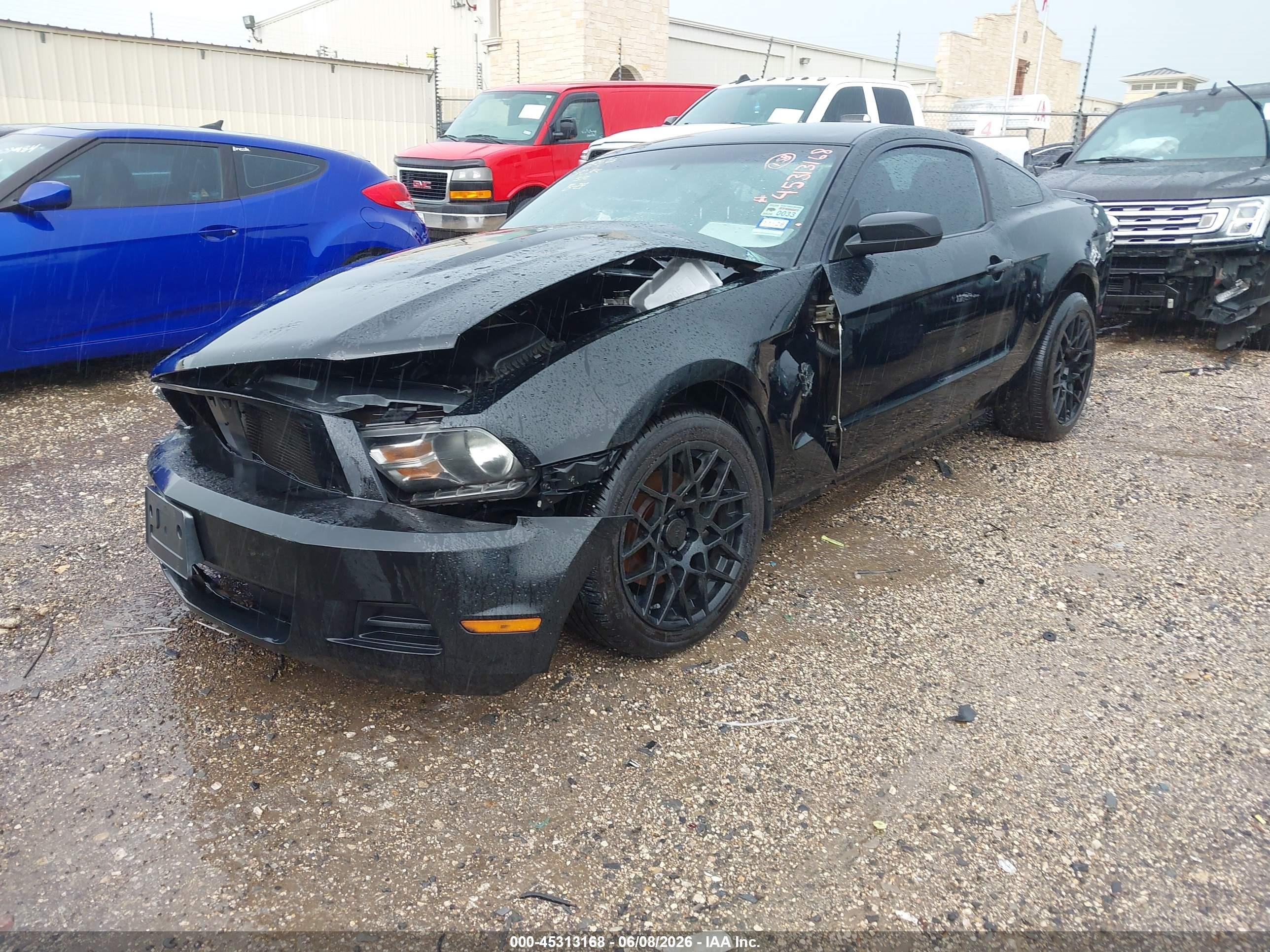 2011 Ford Mustang V6 Black vin: 1ZVBP8AM9B5151832