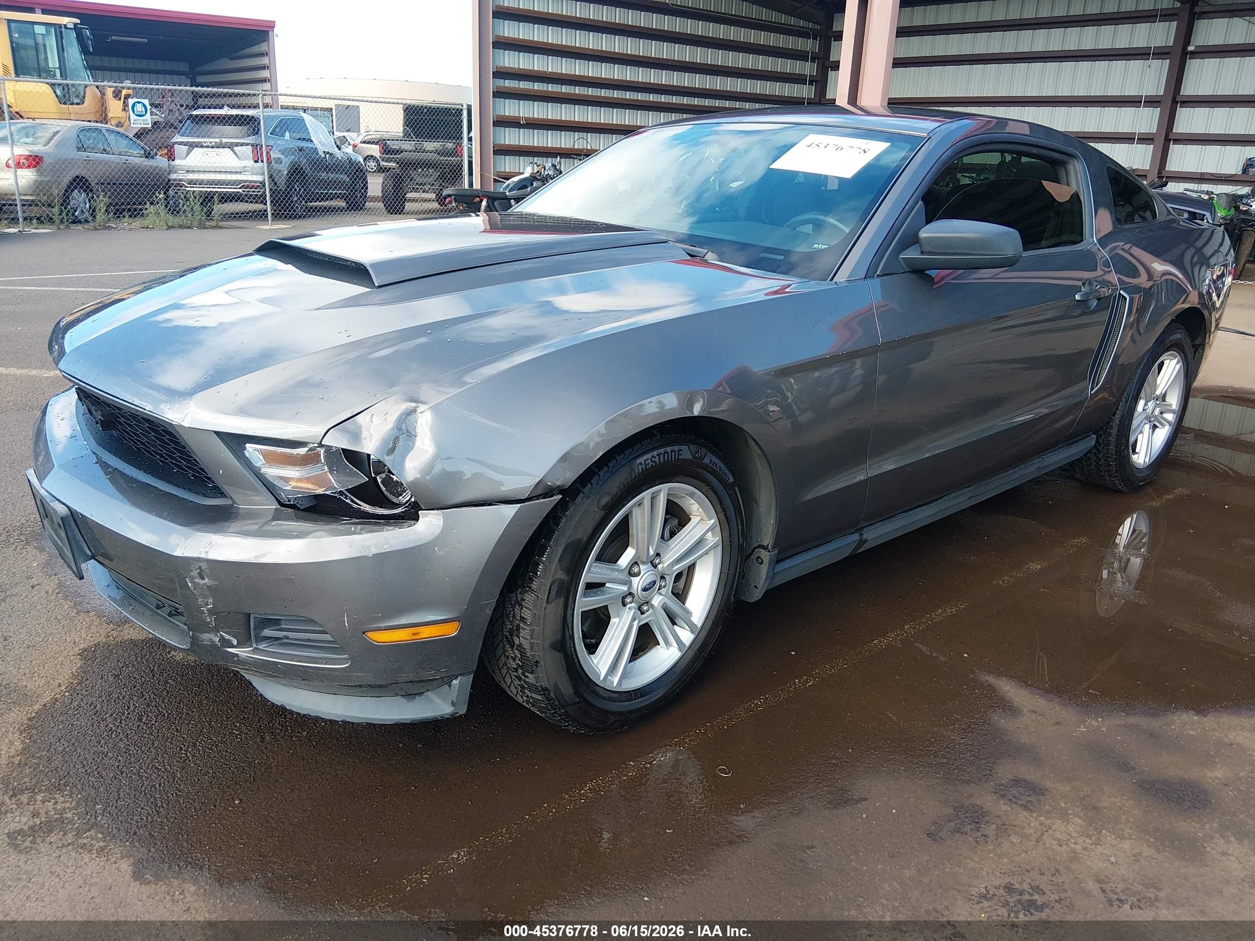 2011 Ford Mustang V6 Gray vin: 1ZVBP8AM9B5152351
