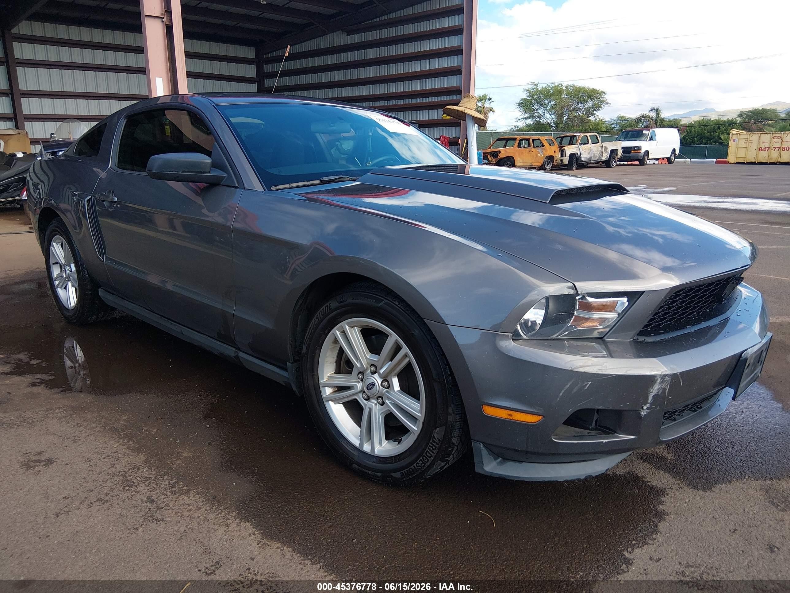 2011 Ford Mustang V6 Gray vin: 1ZVBP8AM9B5152351