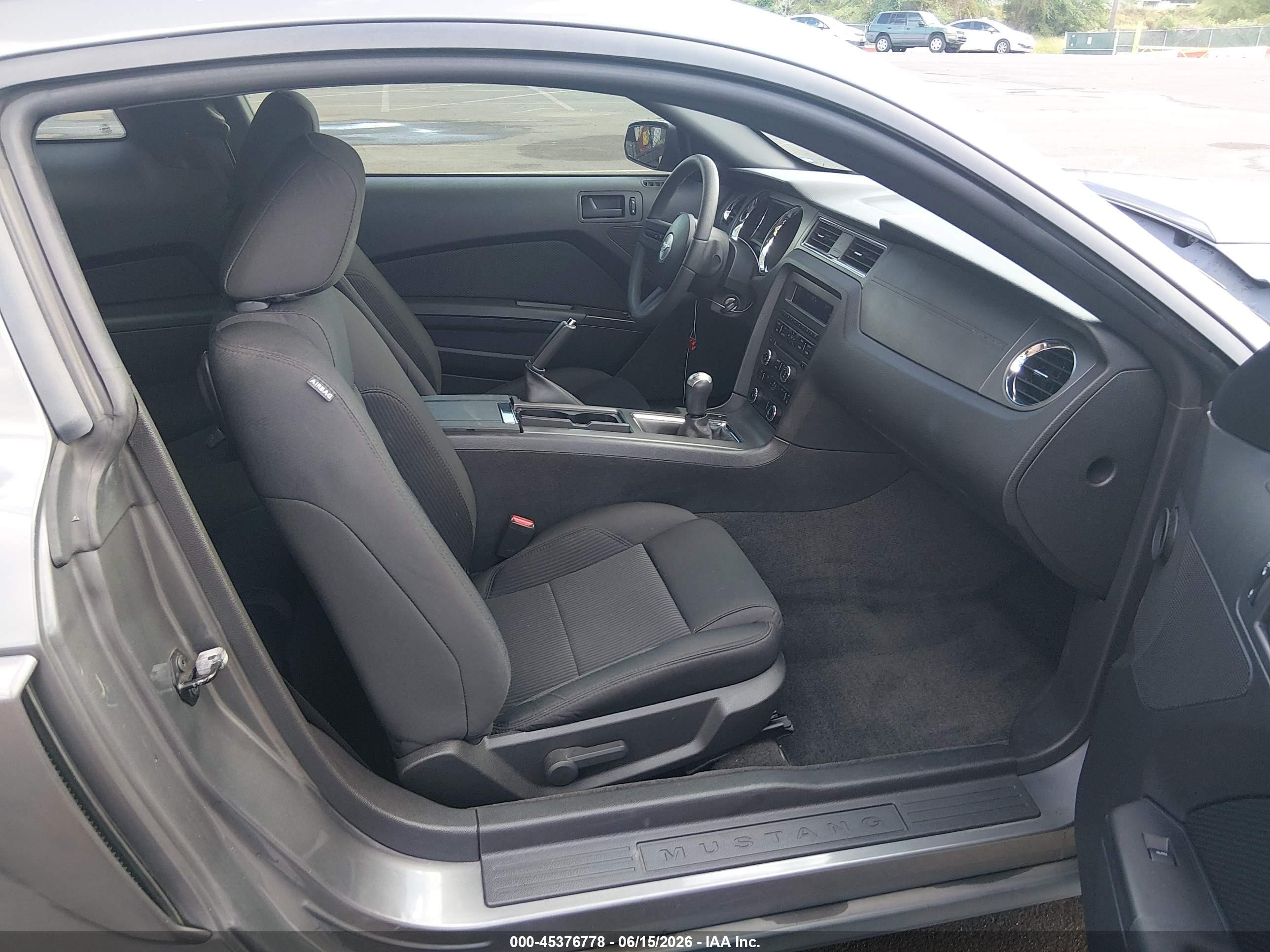 2011 Ford Mustang V6 Gray vin: 1ZVBP8AM9B5152351