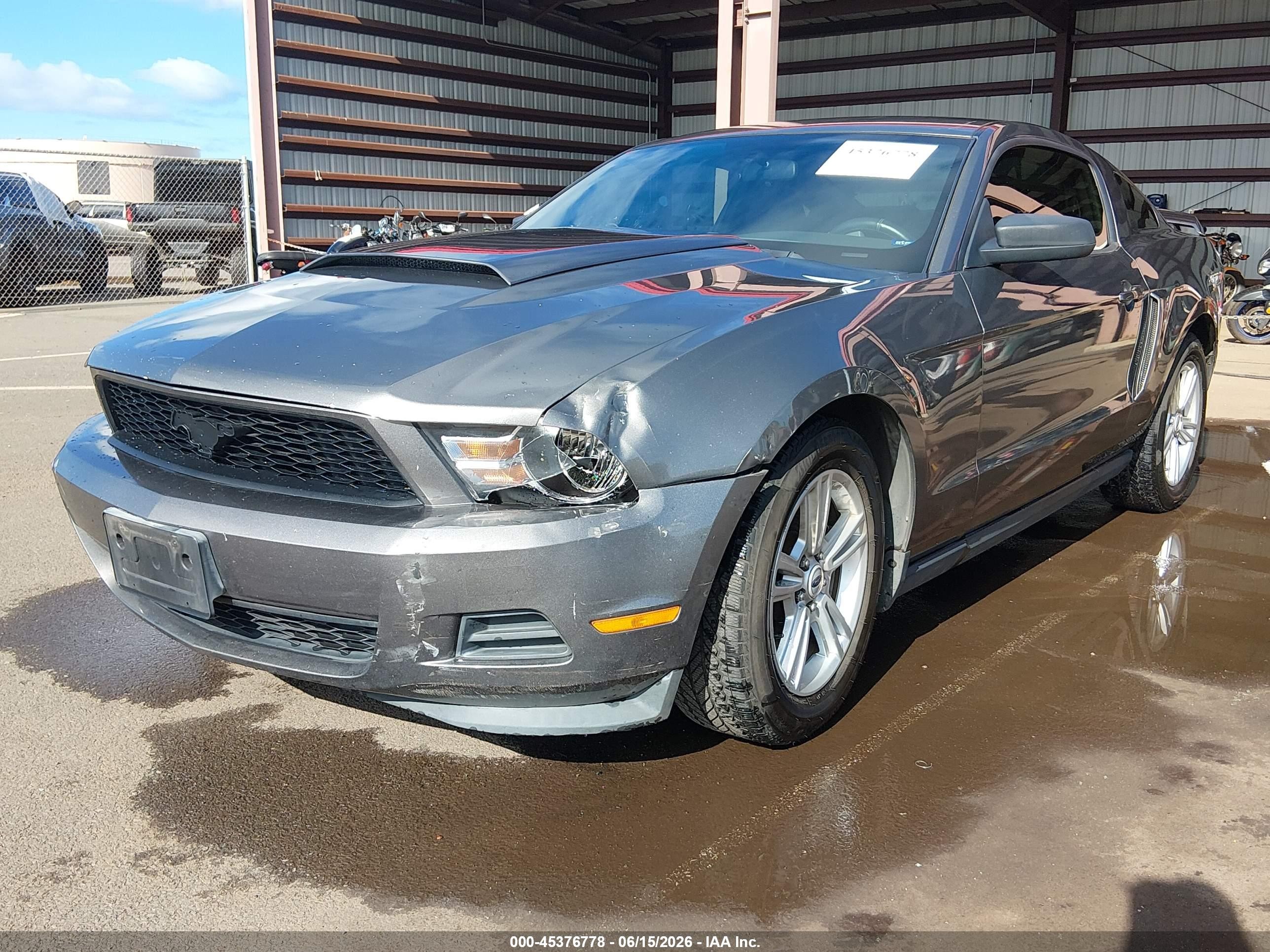 2011 Ford Mustang V6 Gray vin: 1ZVBP8AM9B5152351
