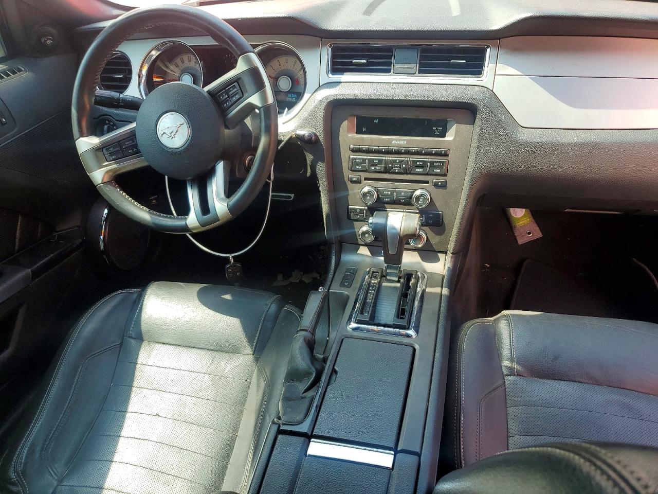 2012 Ford Mustang Red vin: 1ZVBP8AM9C5211030