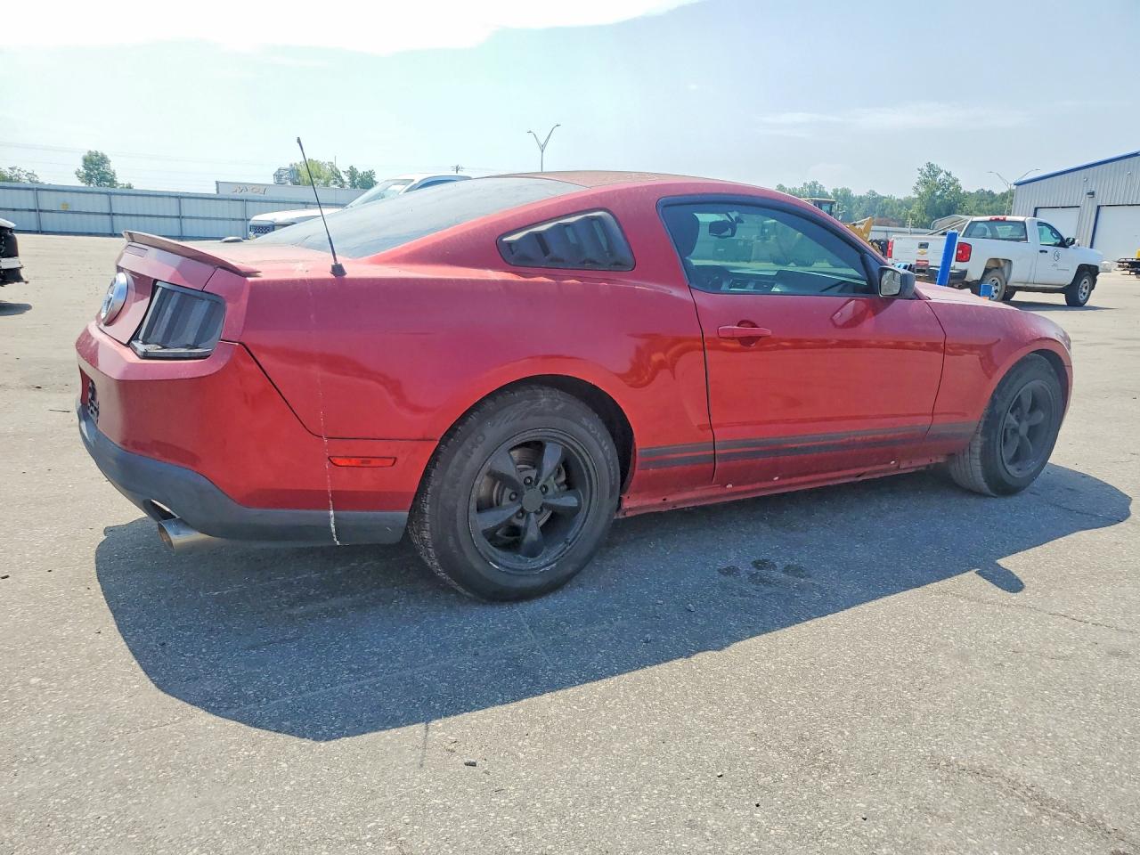 2012 Ford Mustang Red vin: 1ZVBP8AM9C5211030