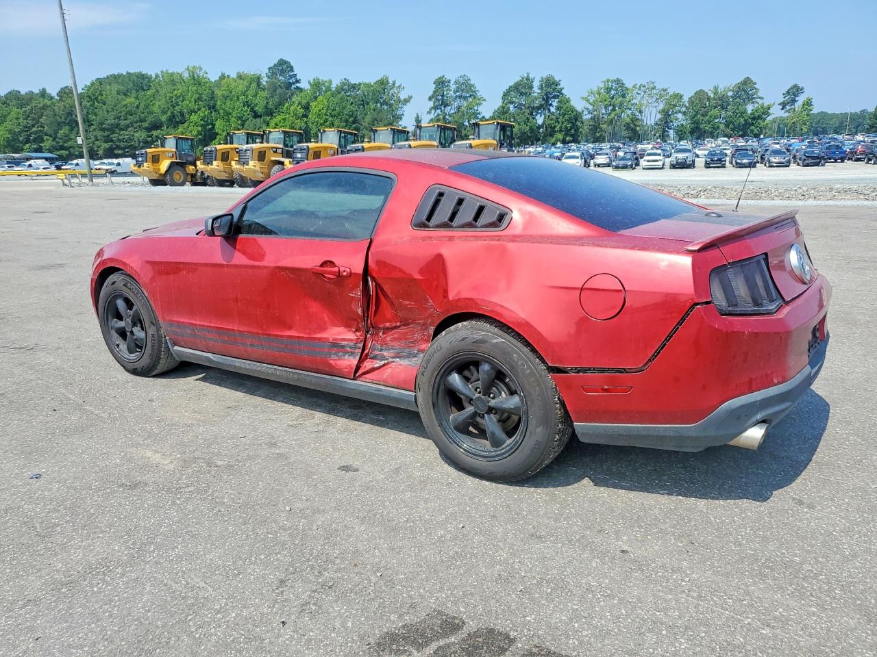 2012 Ford Mustang Red vin: 1ZVBP8AM9C5211030